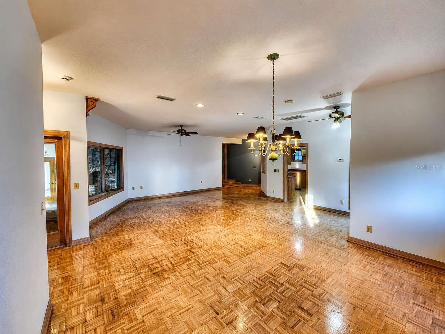 SANCTUARY AT COBBS LANDING THE - Residential