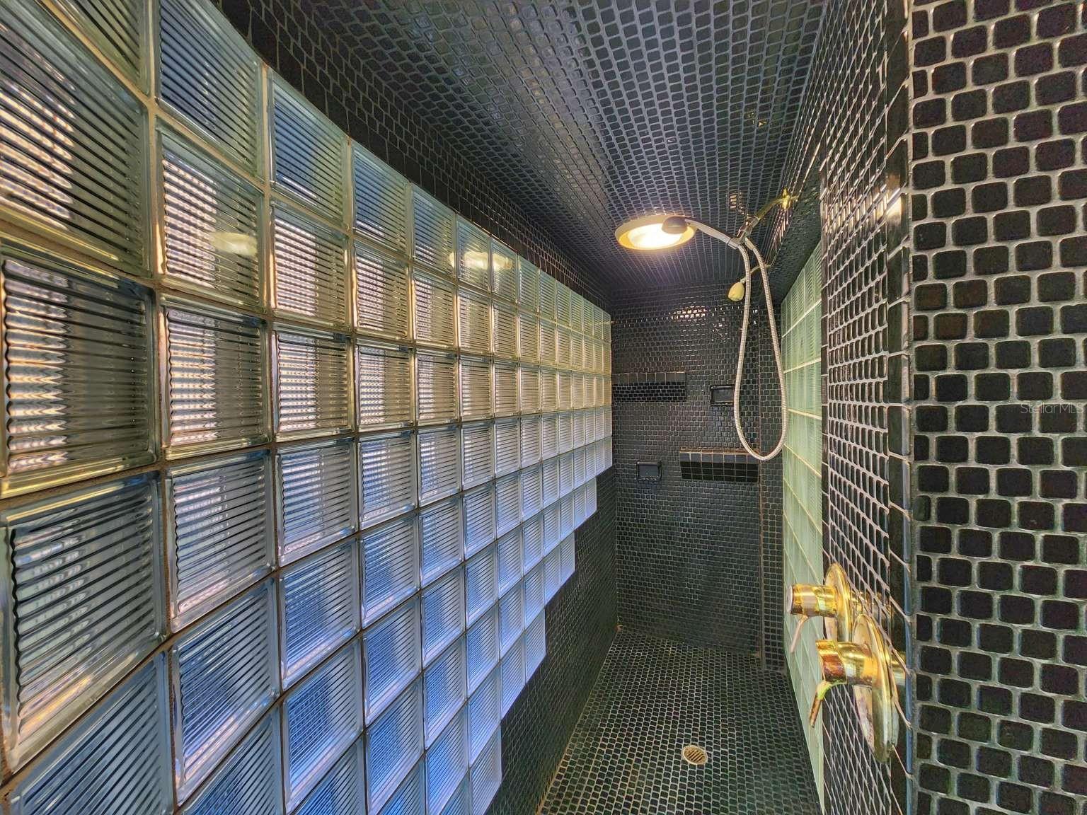 SANCTUARY AT COBBS LANDING THE - Residential