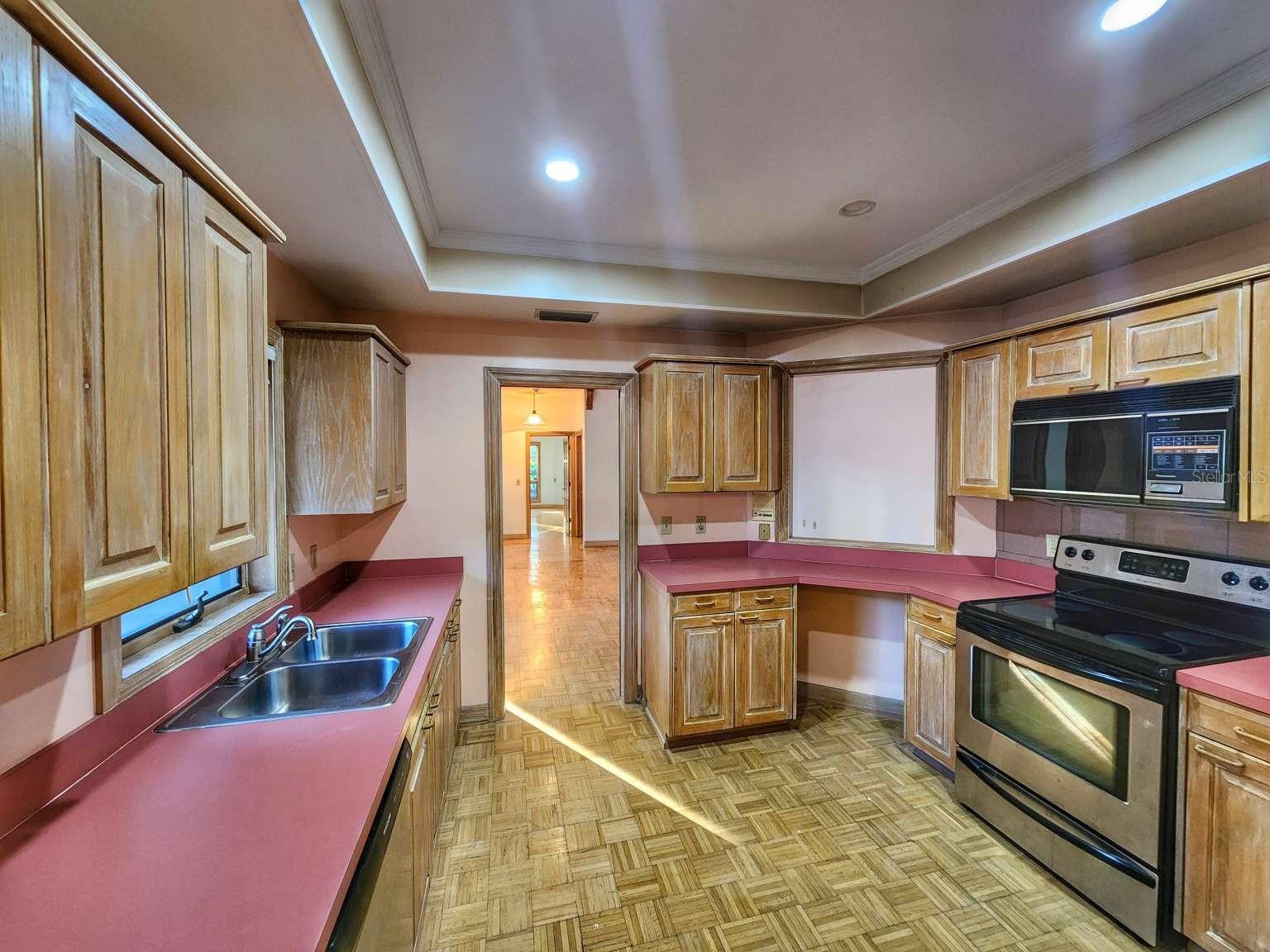 SANCTUARY AT COBBS LANDING THE - Residential