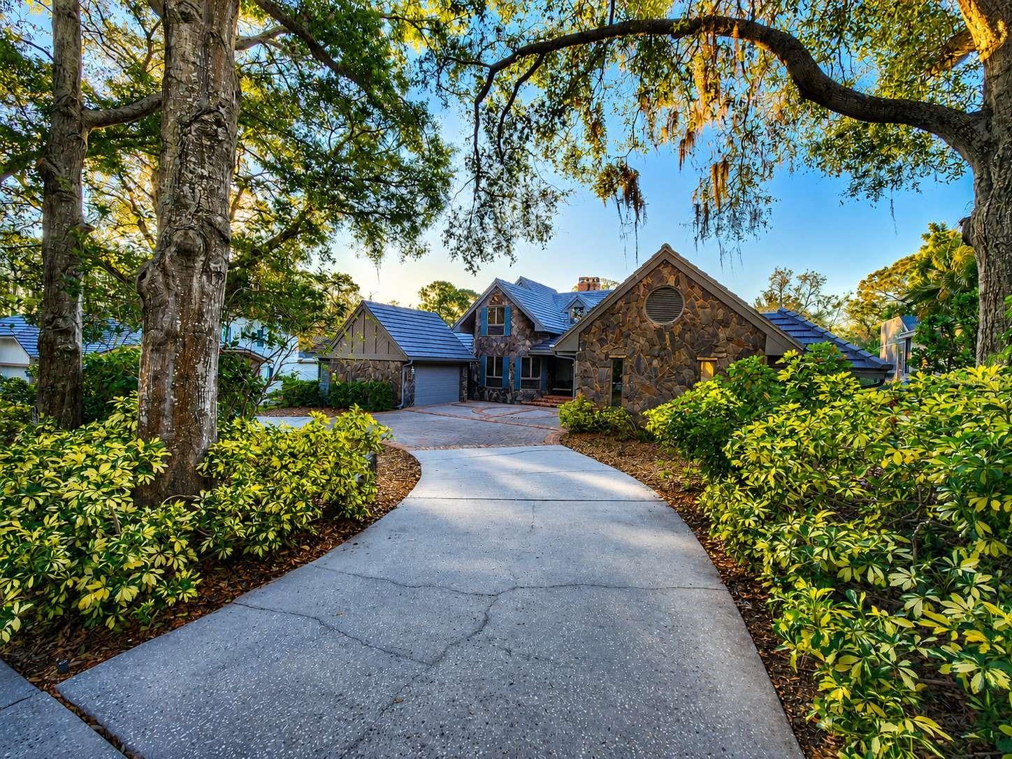 SANCTUARY AT COBBS LANDING THE - Residential