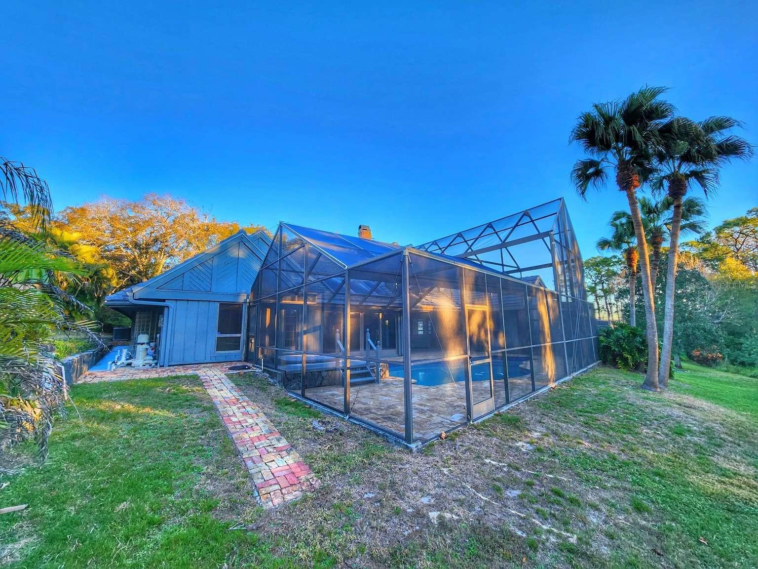 SANCTUARY AT COBBS LANDING THE - Residential