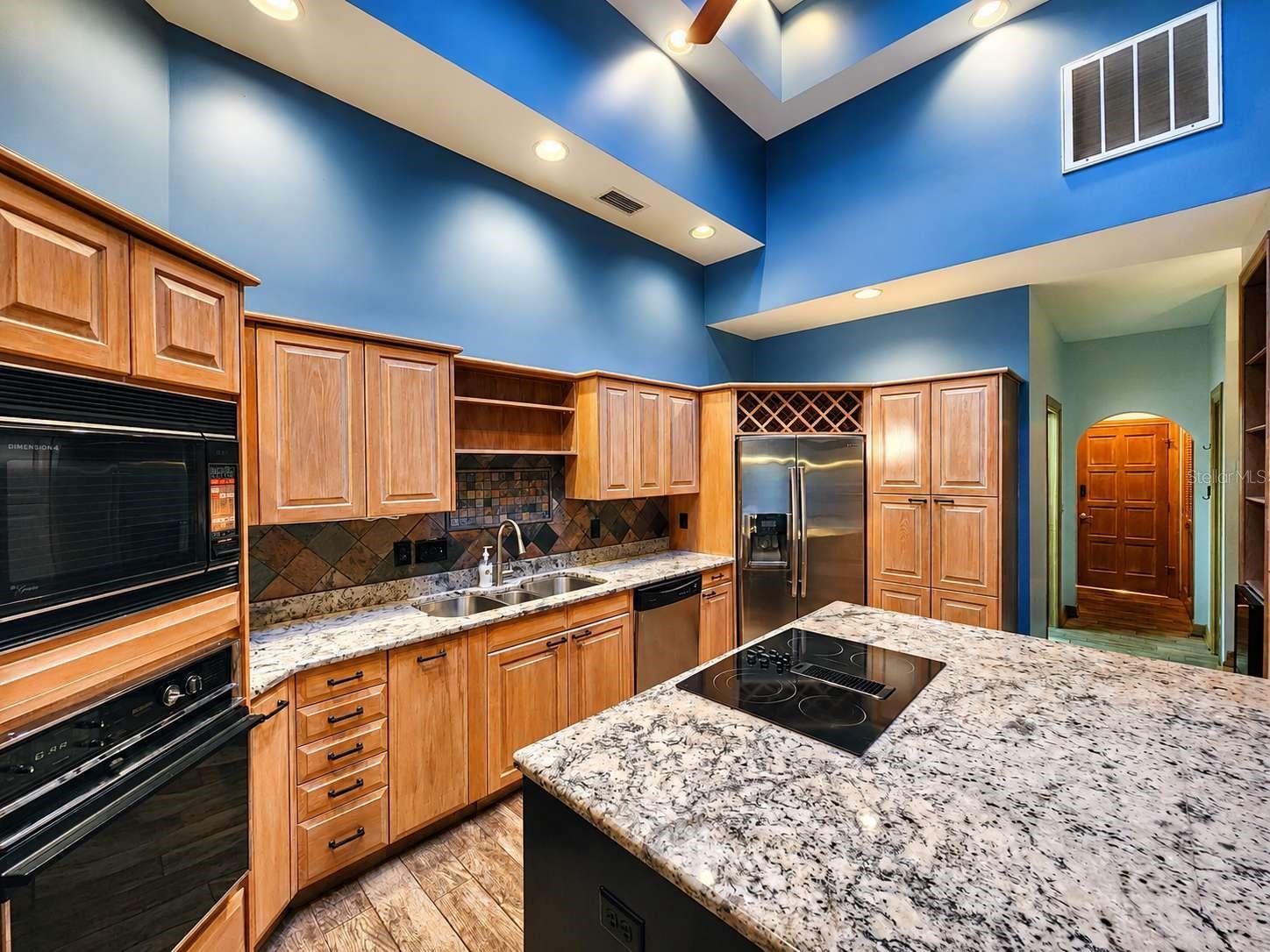 SANCTUARY AT COBBS LANDING THE - Residential