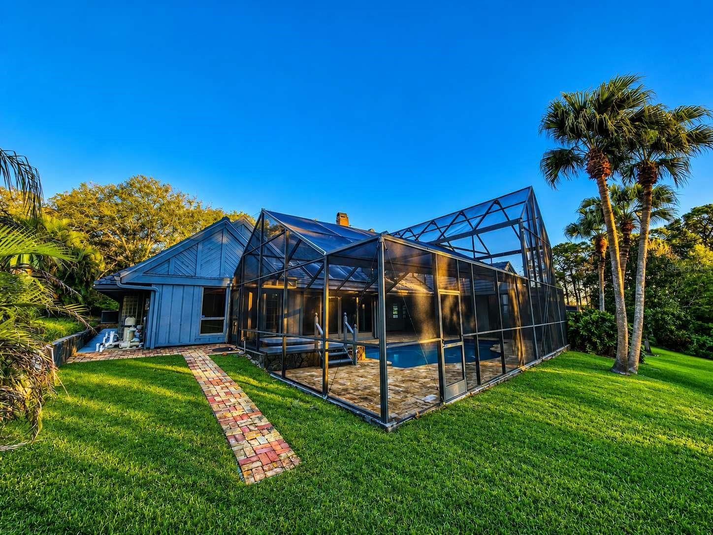SANCTUARY AT COBBS LANDING THE - Residential