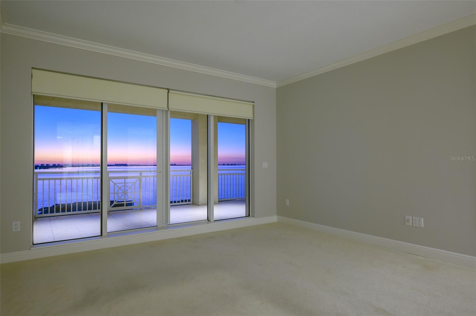 THE TOWER RESIDENCES - Residential