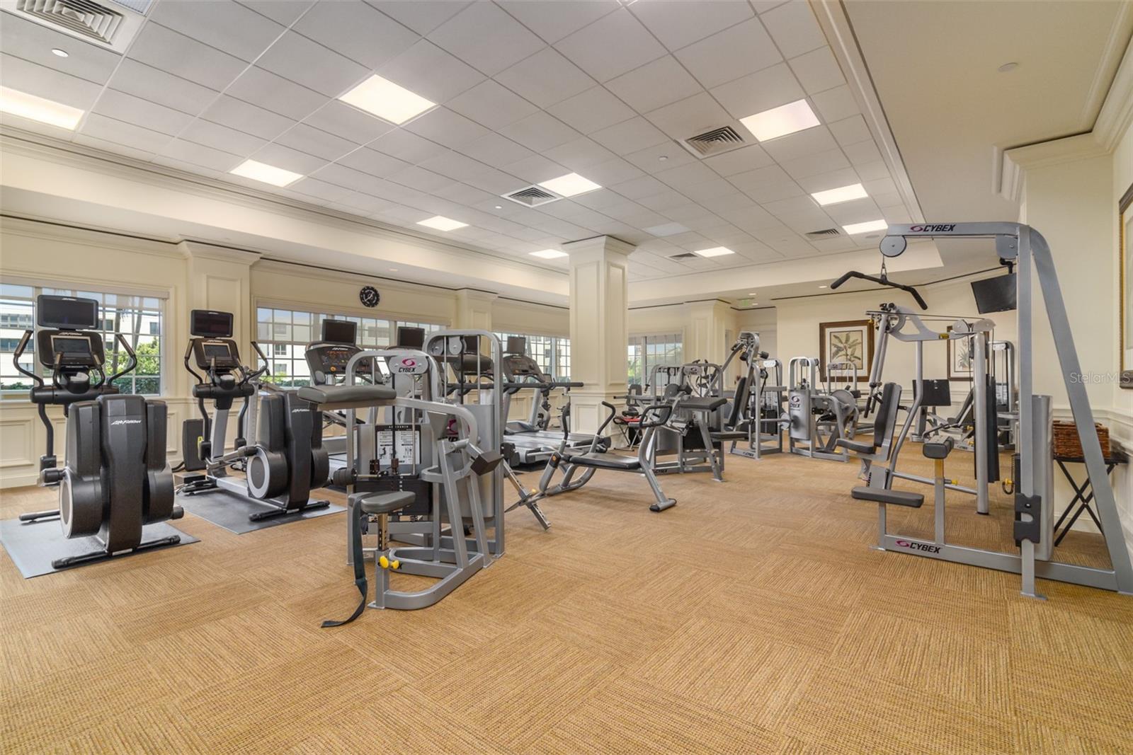 THE TOWER RESIDENCES - Residential