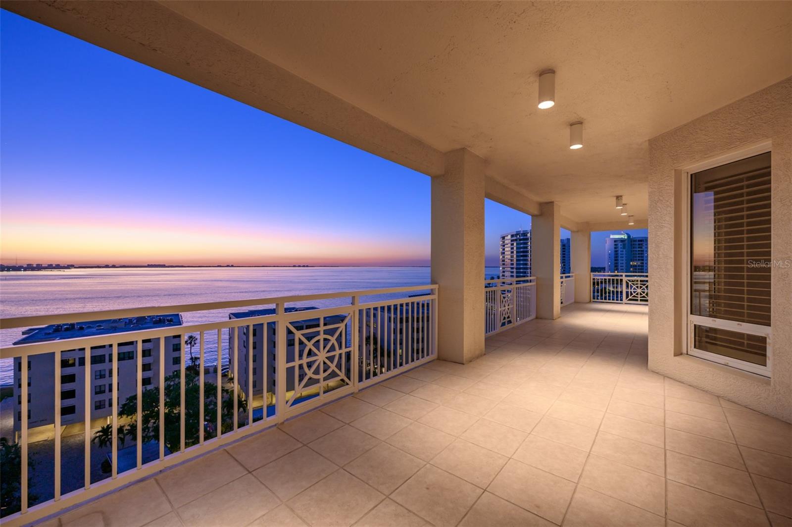 THE TOWER RESIDENCES - Residential