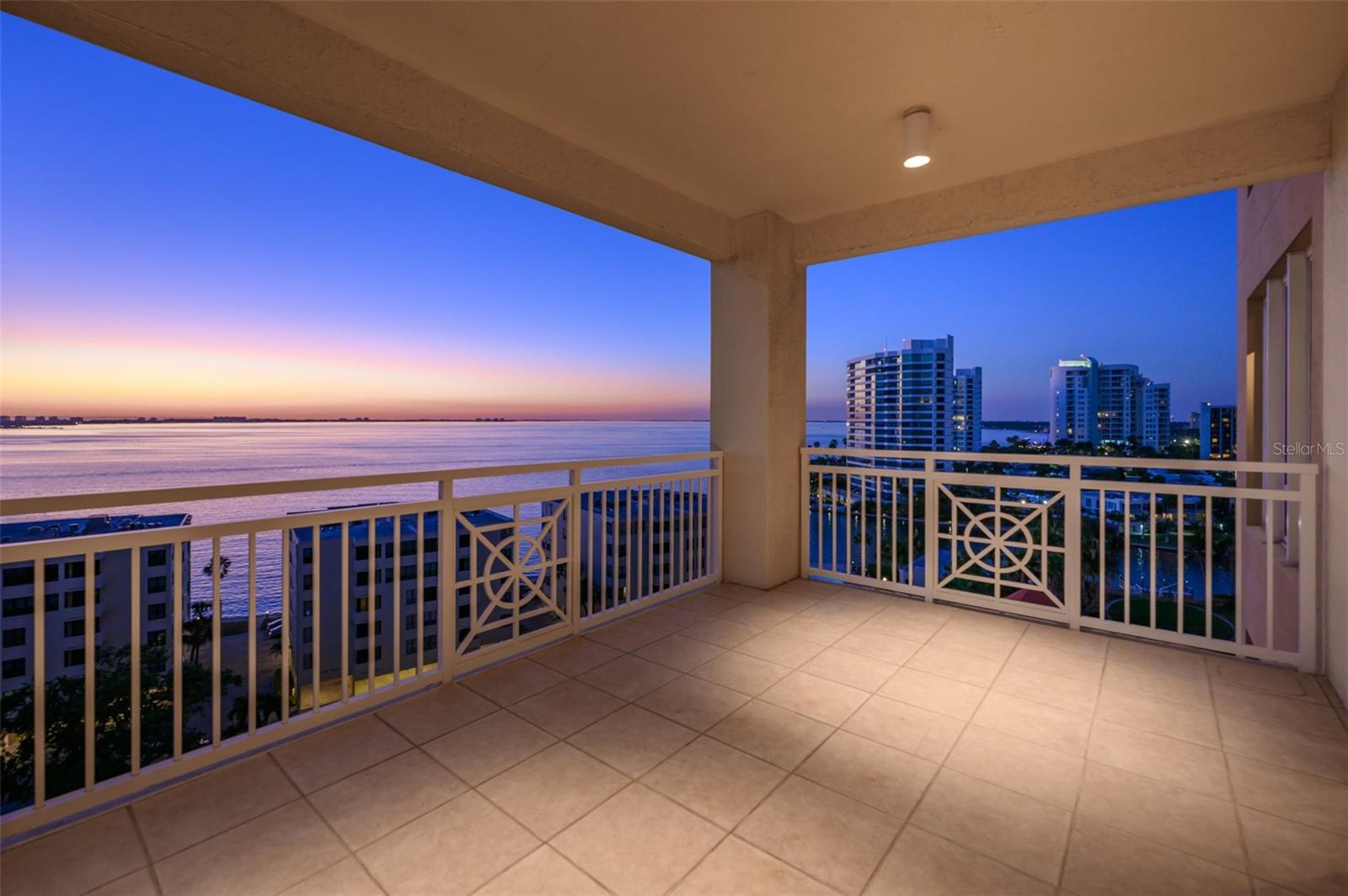 THE TOWER RESIDENCES - Residential