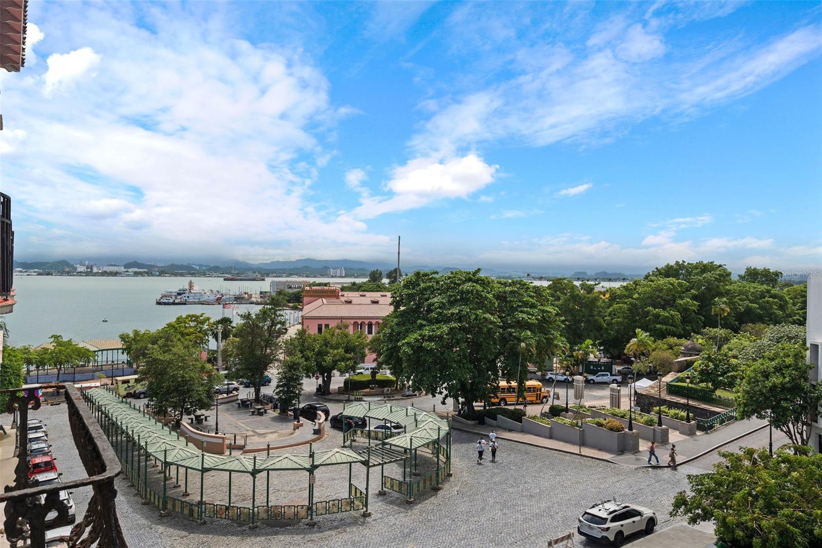 OLD SAN JUAN - Residential Income