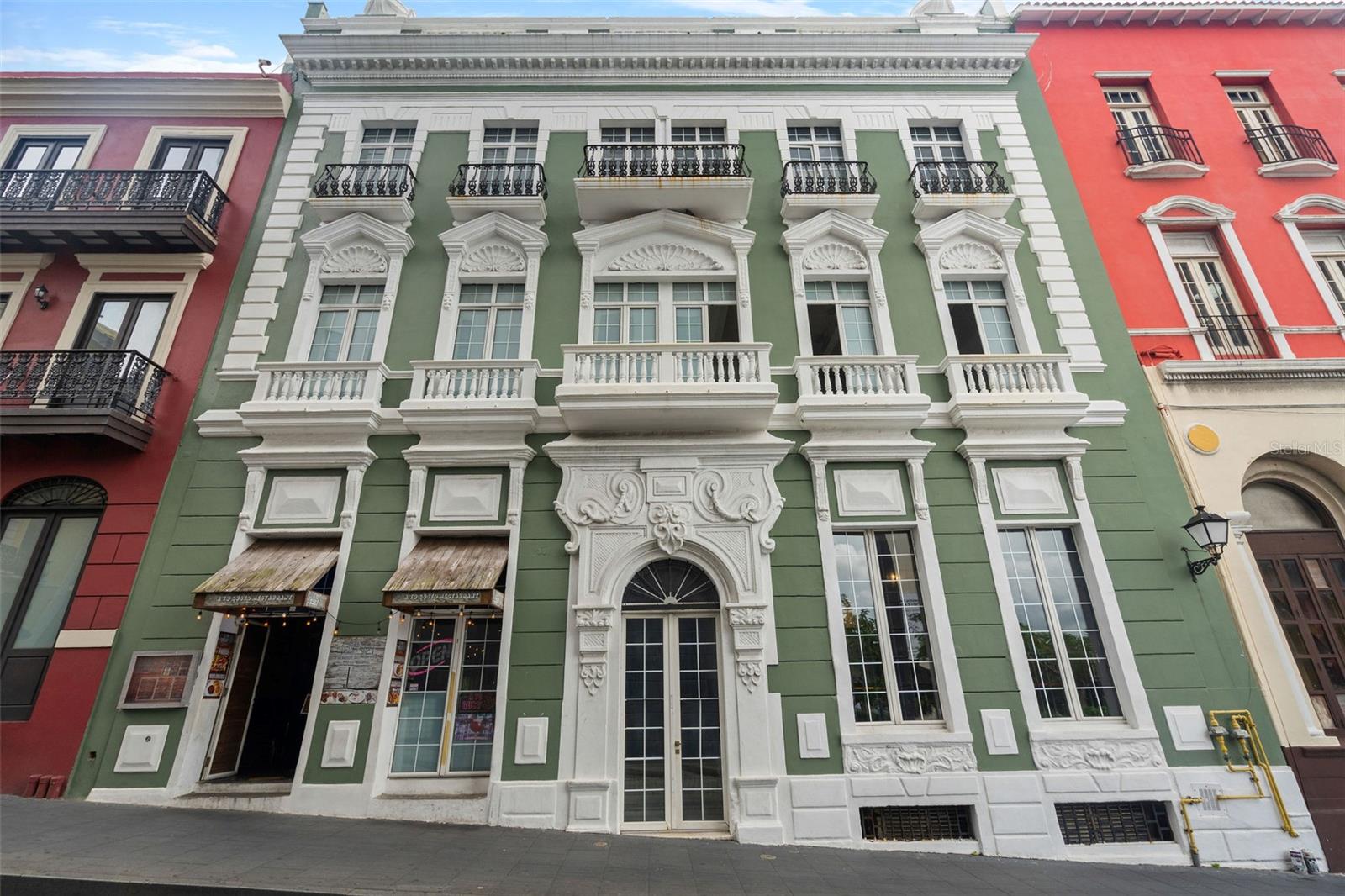 OLD SAN JUAN - Residential Income