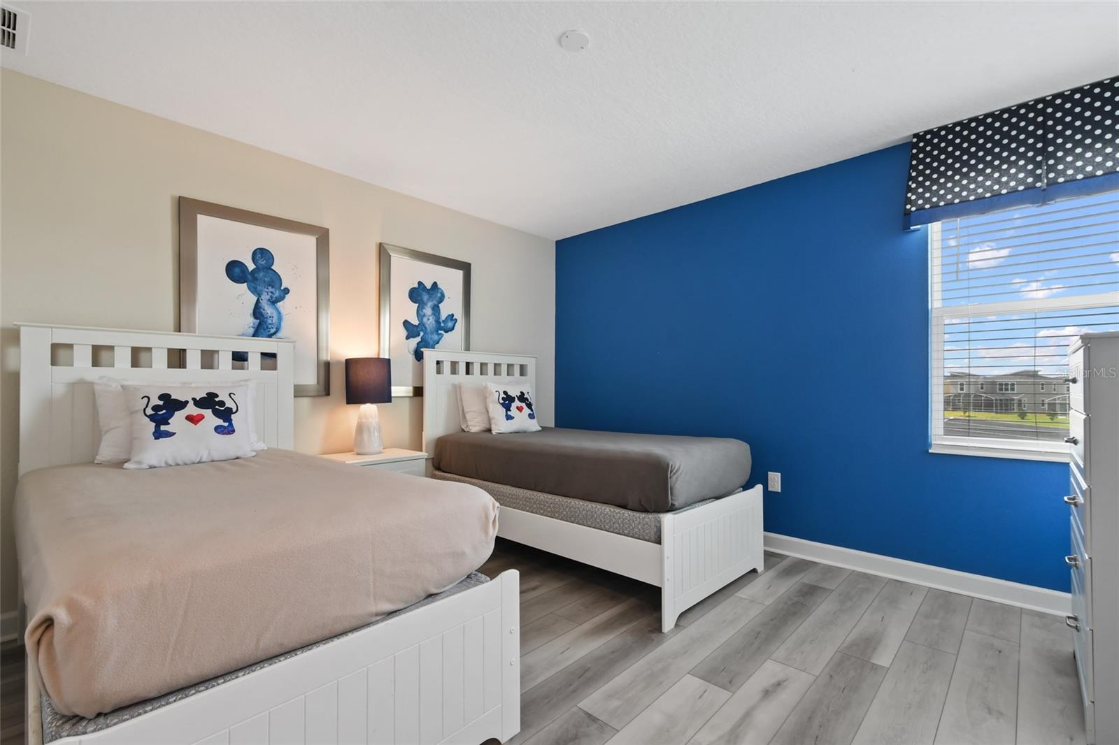STONEYBROOK SOUTH NORTH PRCL PH 2 - Residential Lease