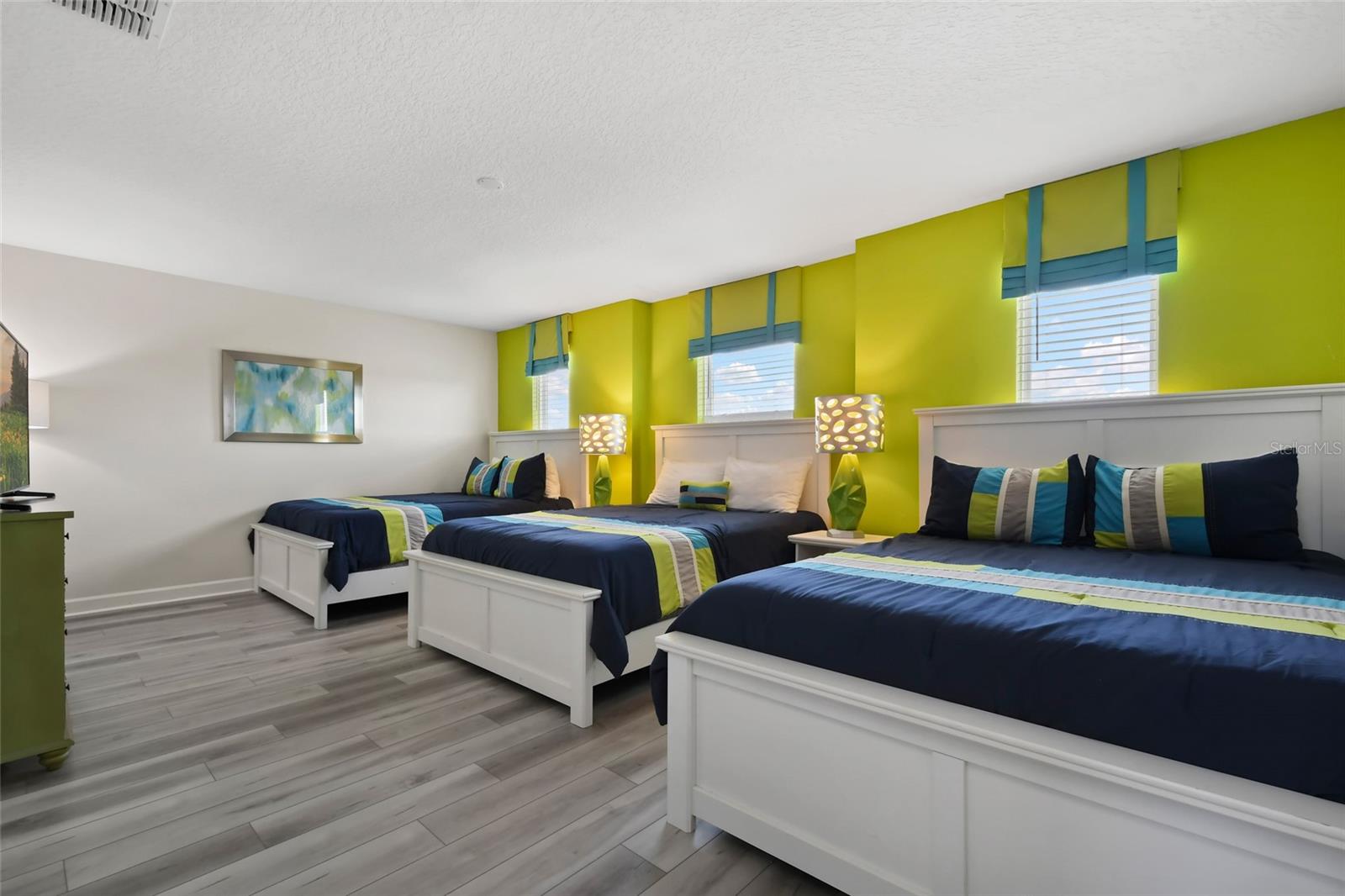 STONEYBROOK SOUTH NORTH PRCL PH 2 - Residential Lease