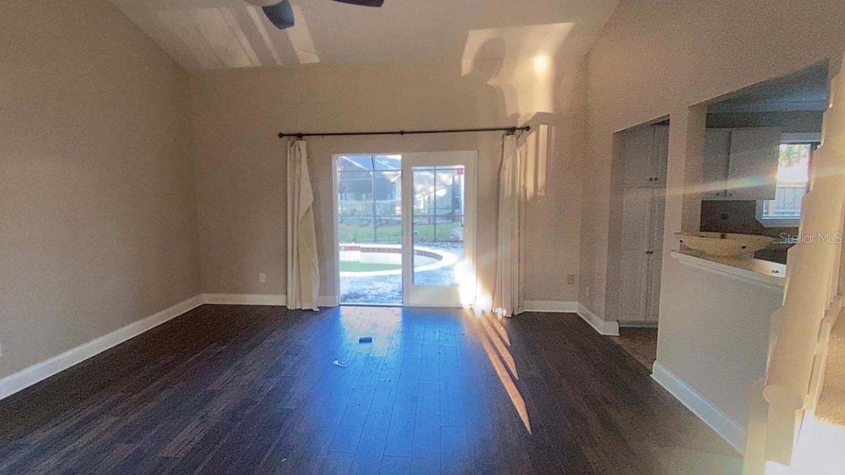 HIDDEN OAK ESTATES - Residential