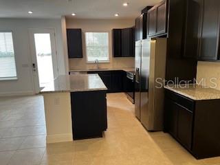 LAUREATE PARK - Residential Lease