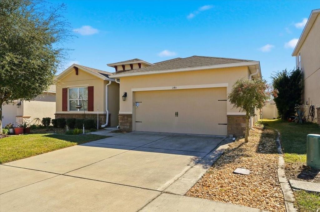 Photo of 145 Waterside Circle, Winter Haven, FL 33880 (MLS # S5142915)