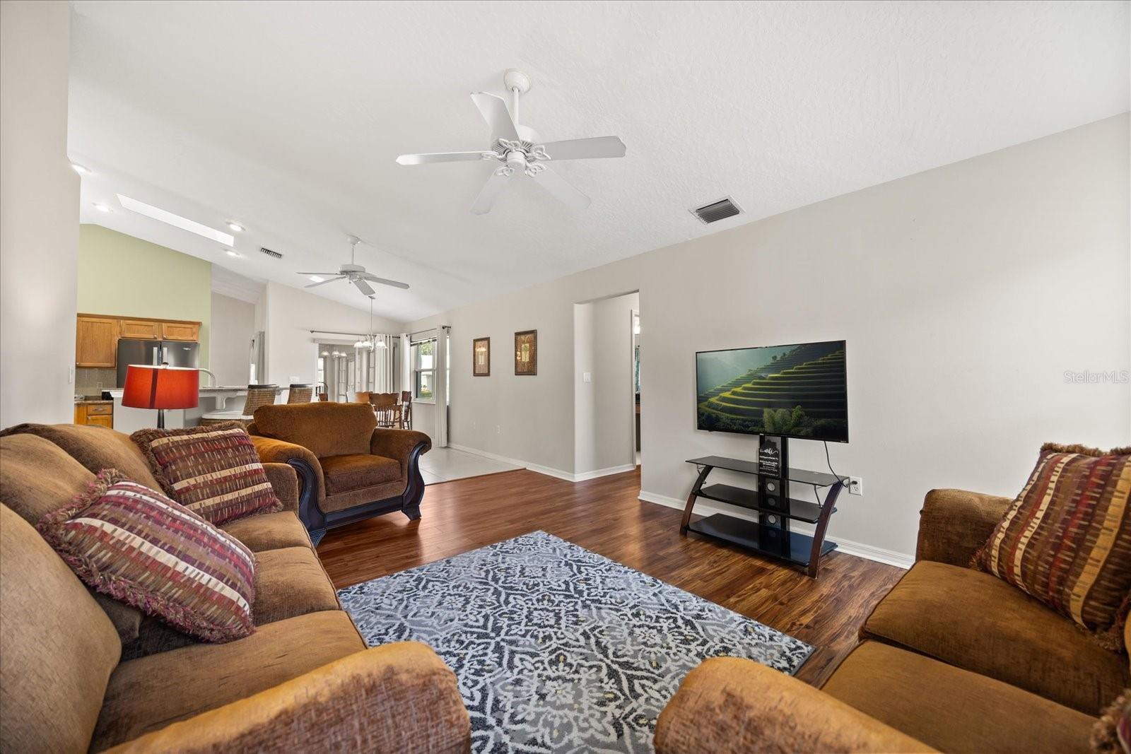 800 POTOMAC DRIVE