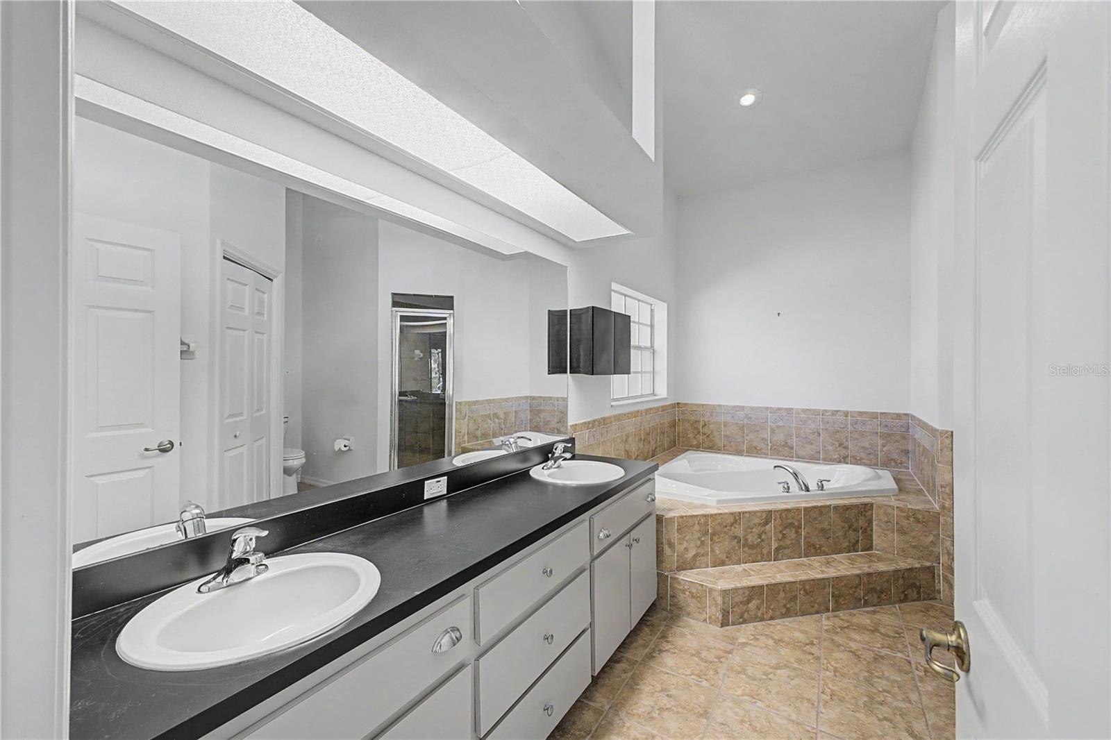 SILVERTHORN PH 2B - Residential