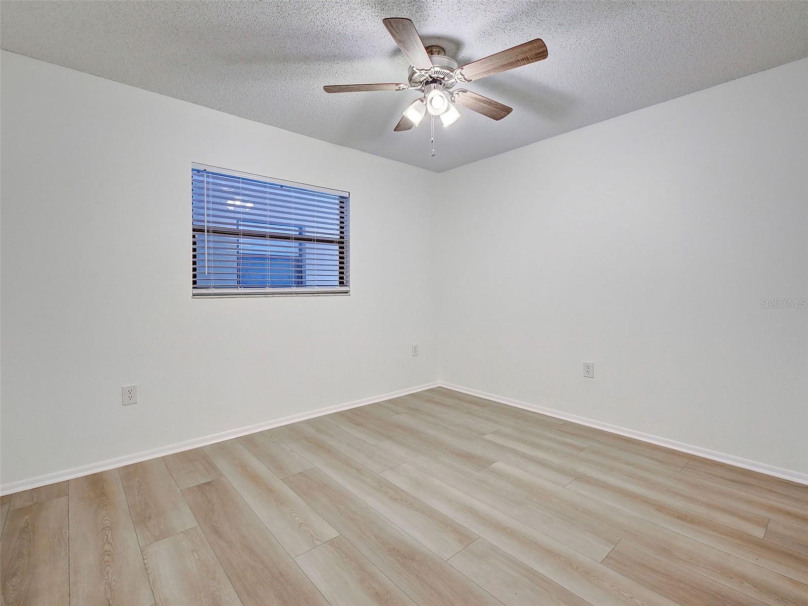 GULF GATE GARDENS - Residential