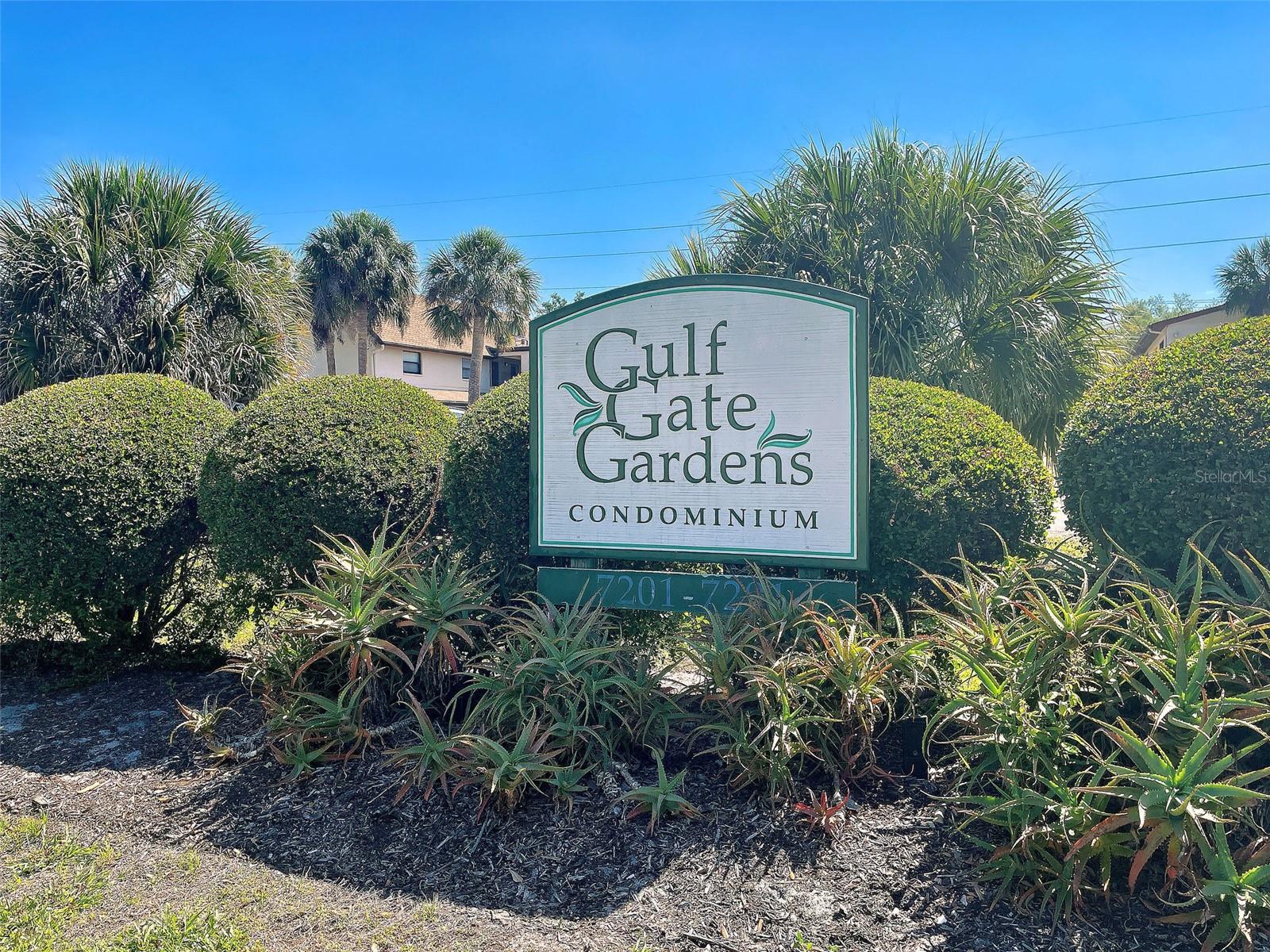 GULF GATE GARDENS - Residential