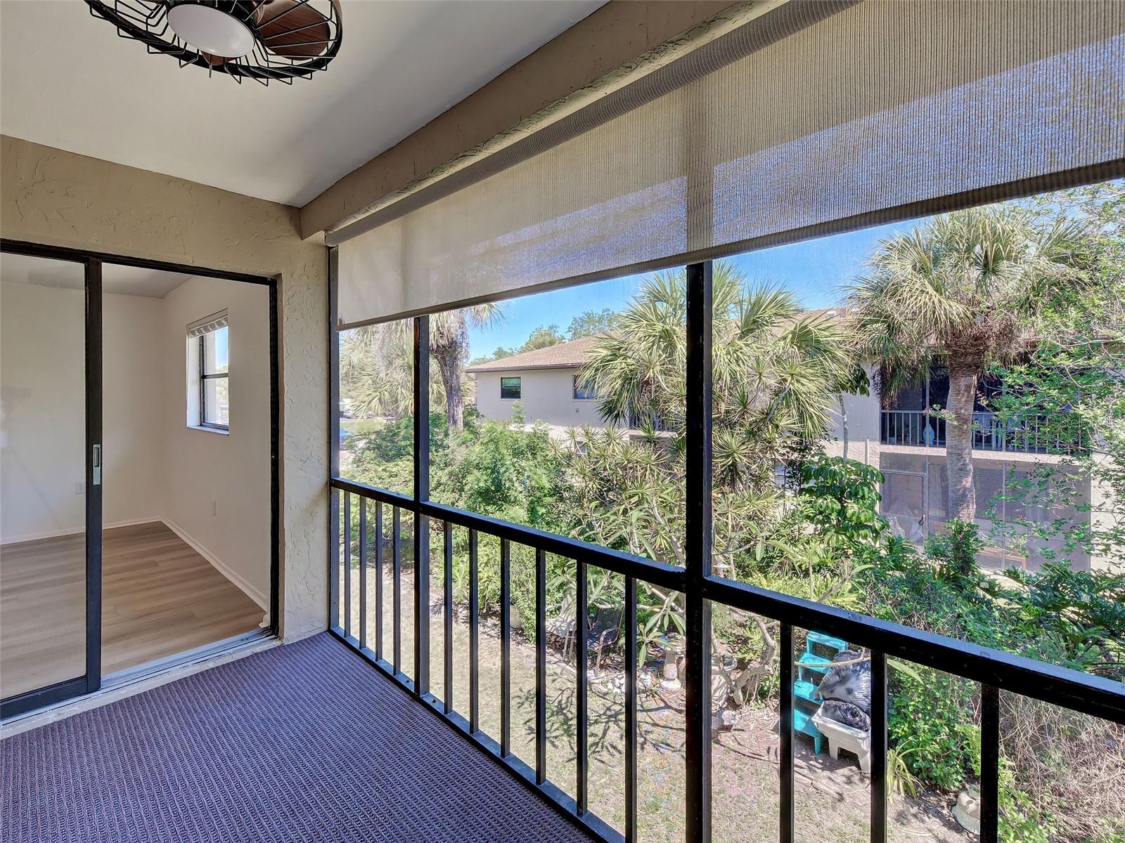 GULF GATE GARDENS - Residential