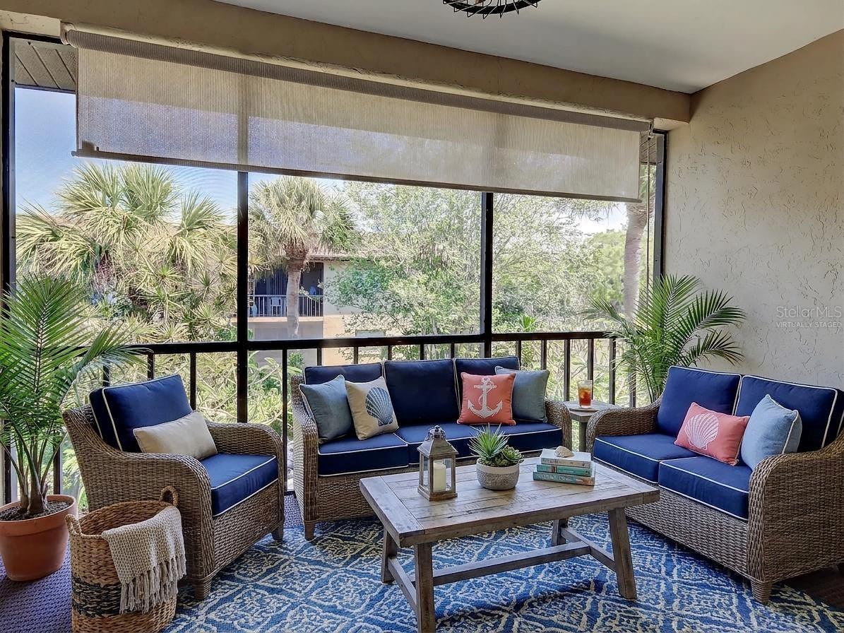 GULF GATE GARDENS - Residential