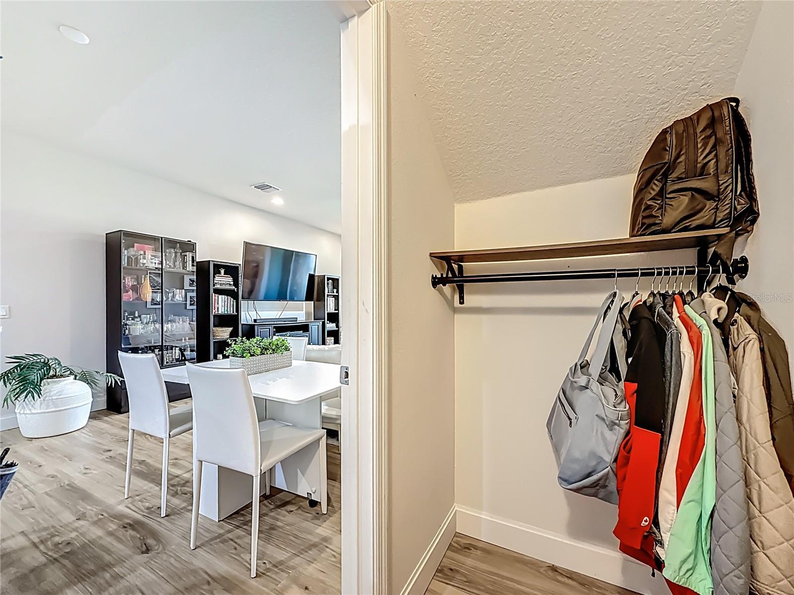 MONTCLAIR LAKE TWNHMS - PH 1 - Residential