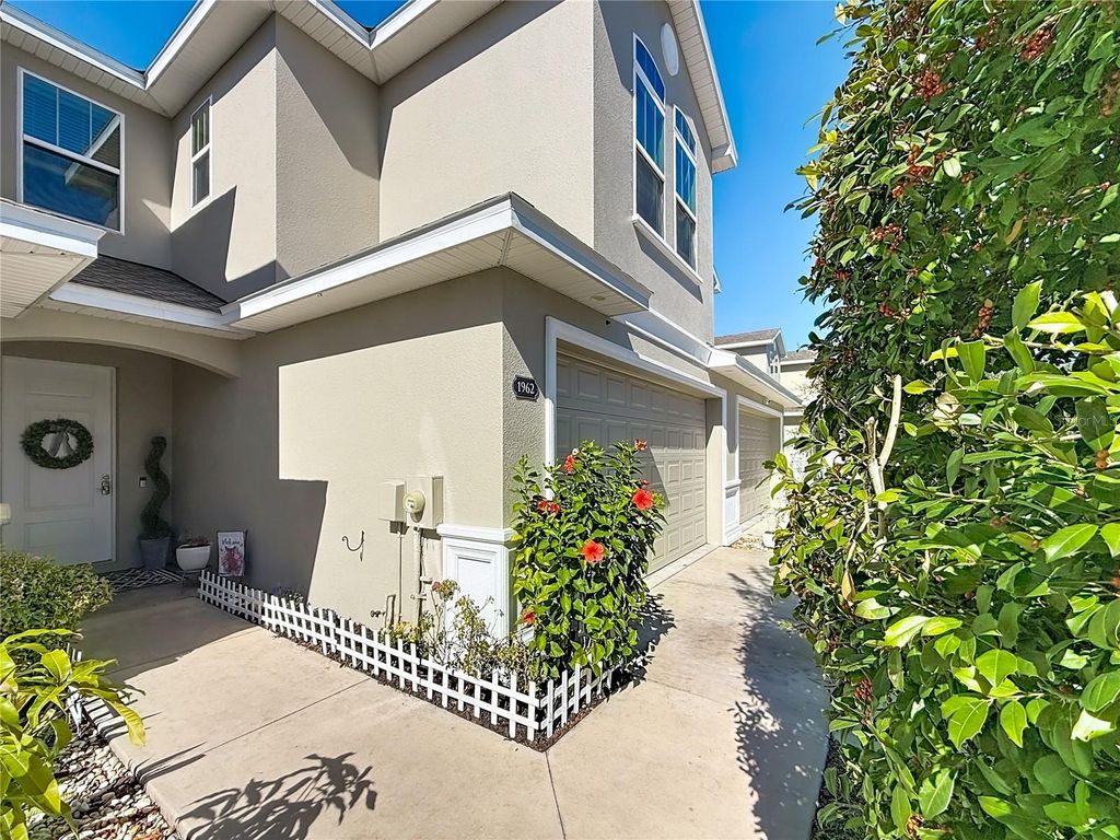 Photo of 1962 Marlington Way, Clearwater, FL 33763 (MLS # TB8470894)