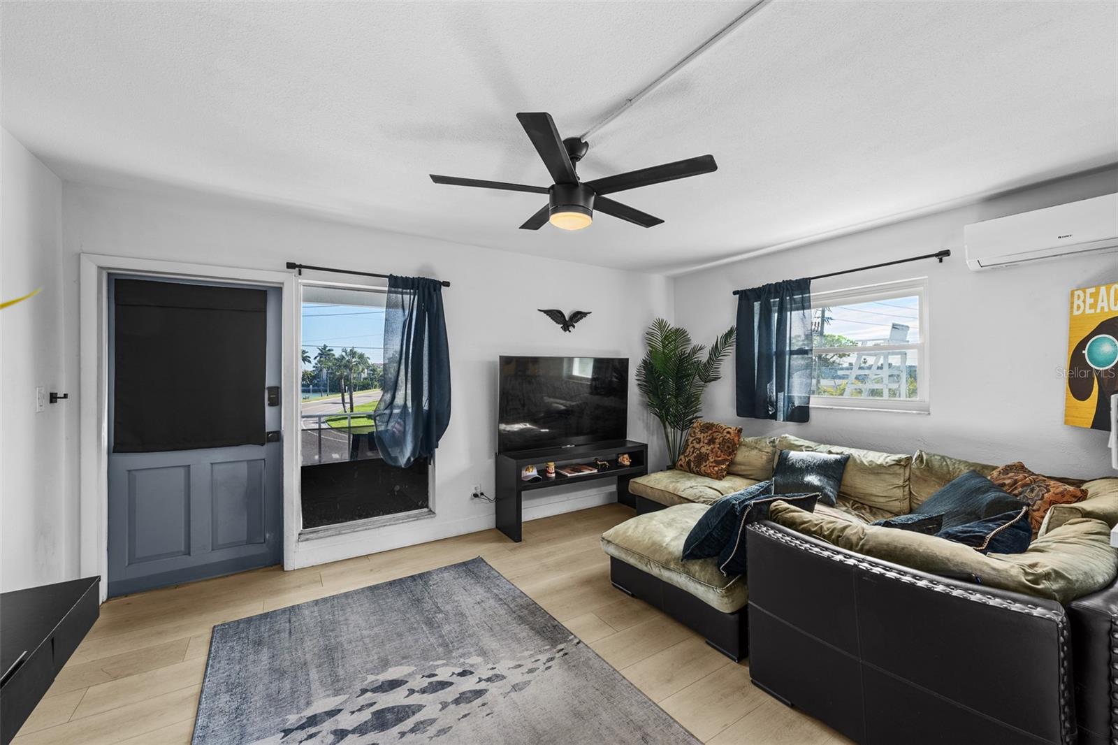 ISLE OF PALMS - Residential Income