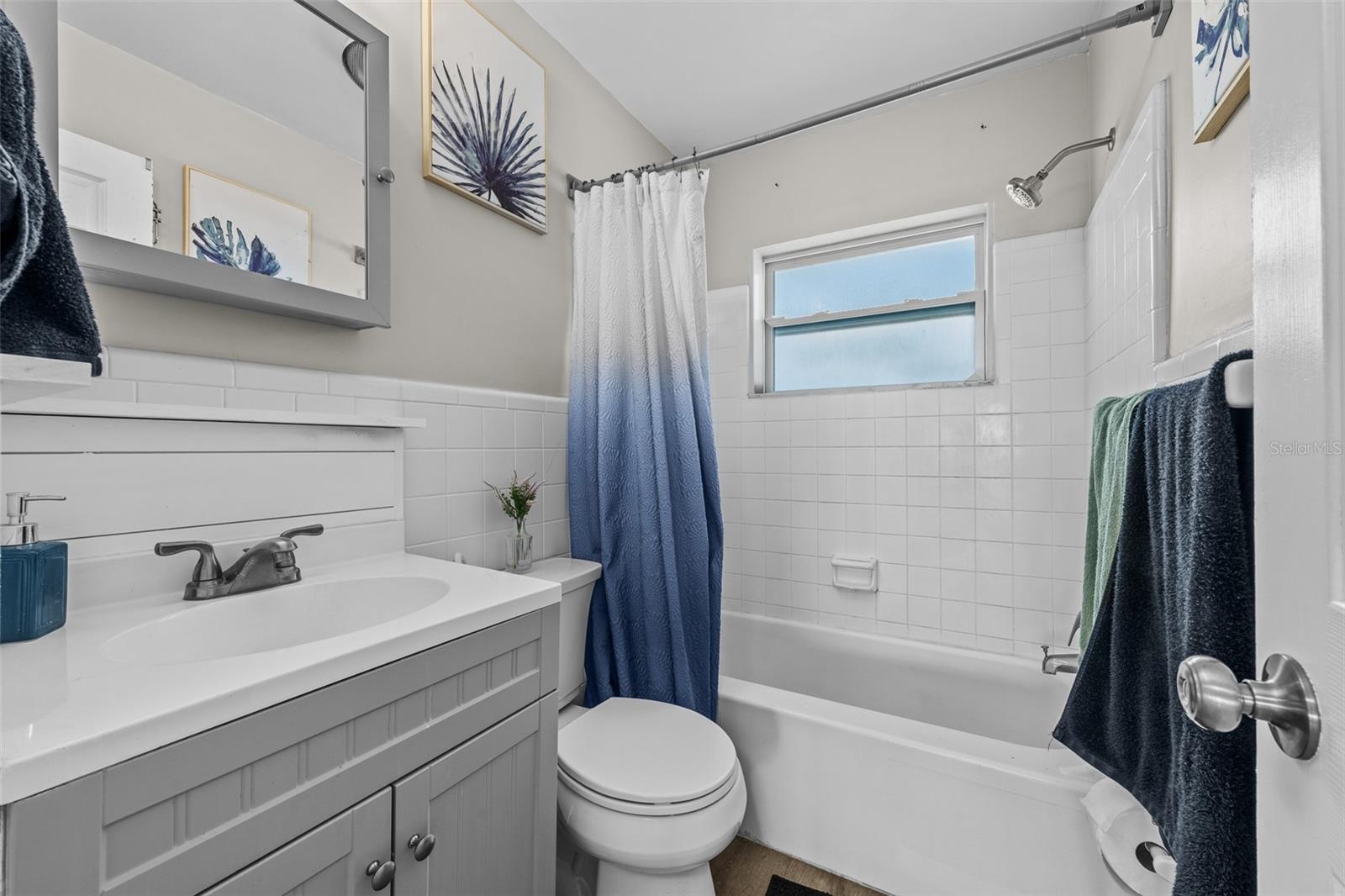 ISLE OF PALMS - Residential Income