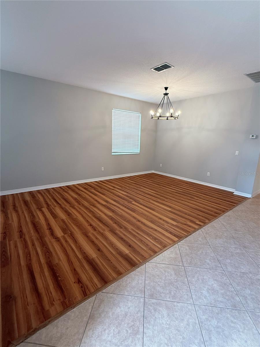 ARLINGTON BAY - Residential Lease