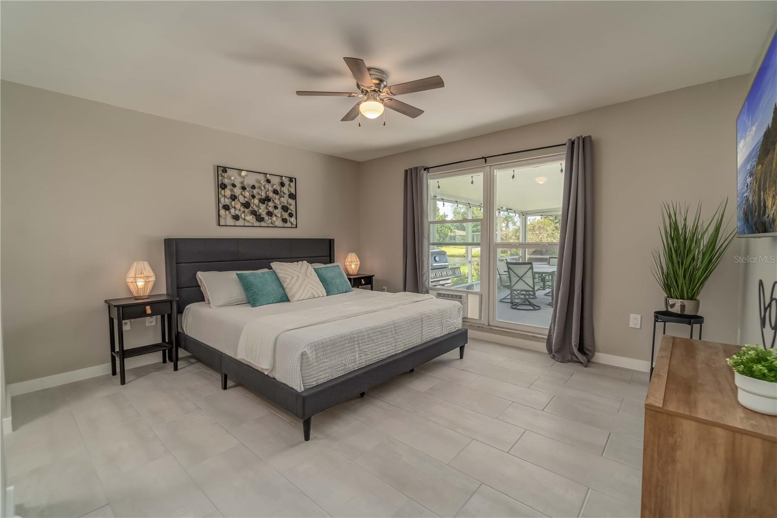 ROTONDA WEST OAKLAND HILLS - Residential