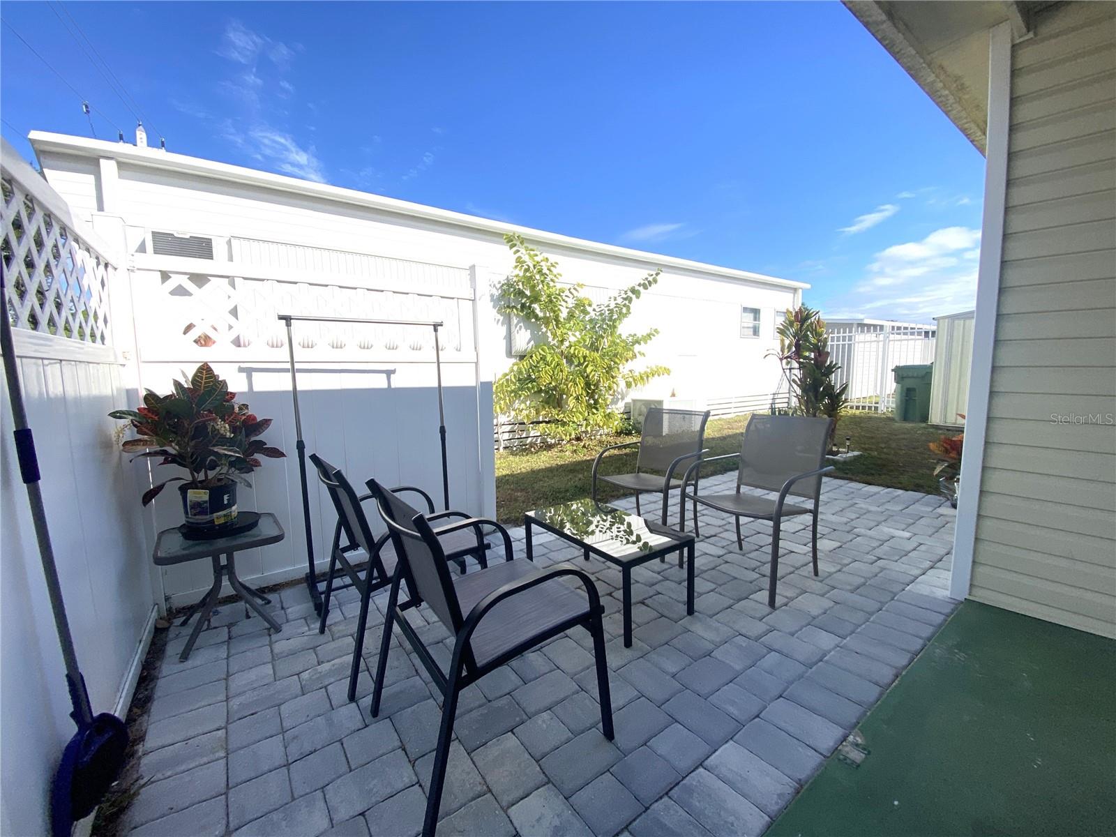 BRADENTON TROPICAL PALMS CO-OP - Residential