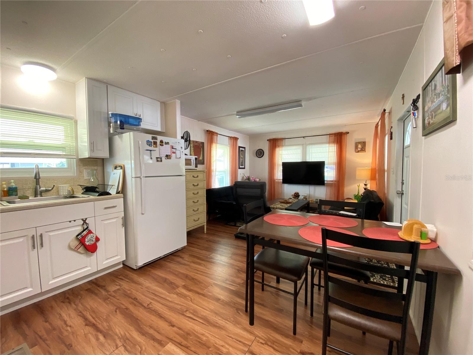 BRADENTON TROPICAL PALMS CO-OP - Residential