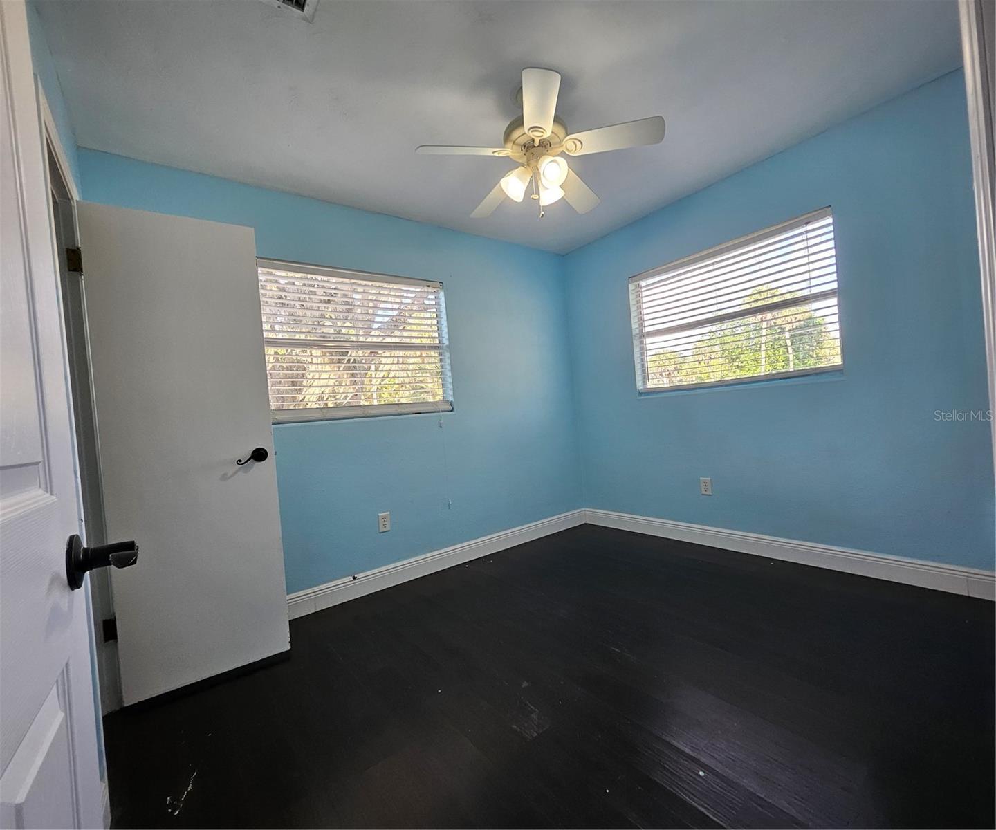 SHADY DELLS - Residential