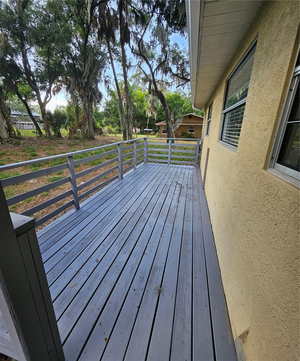 SHADY DELLS - Residential