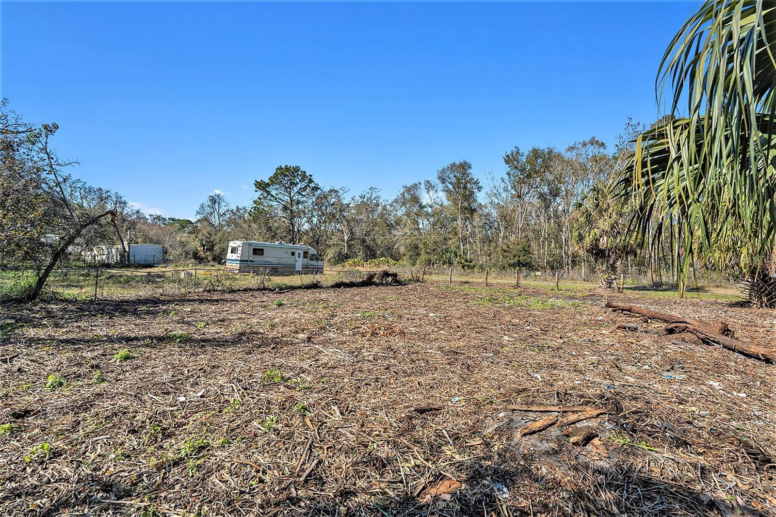 MOON LAKE ESTATES - Land