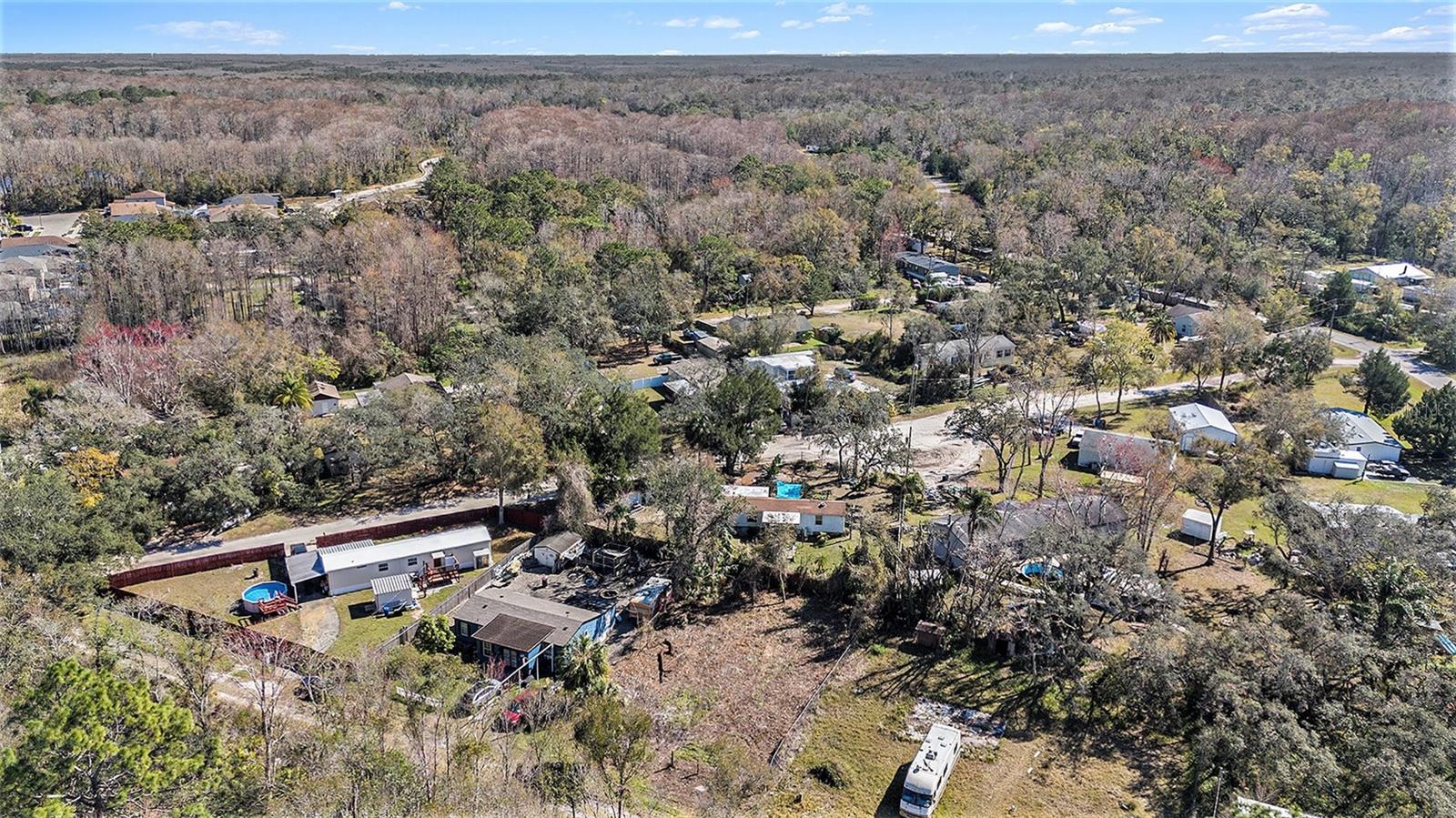 MOON LAKE ESTATES - Land