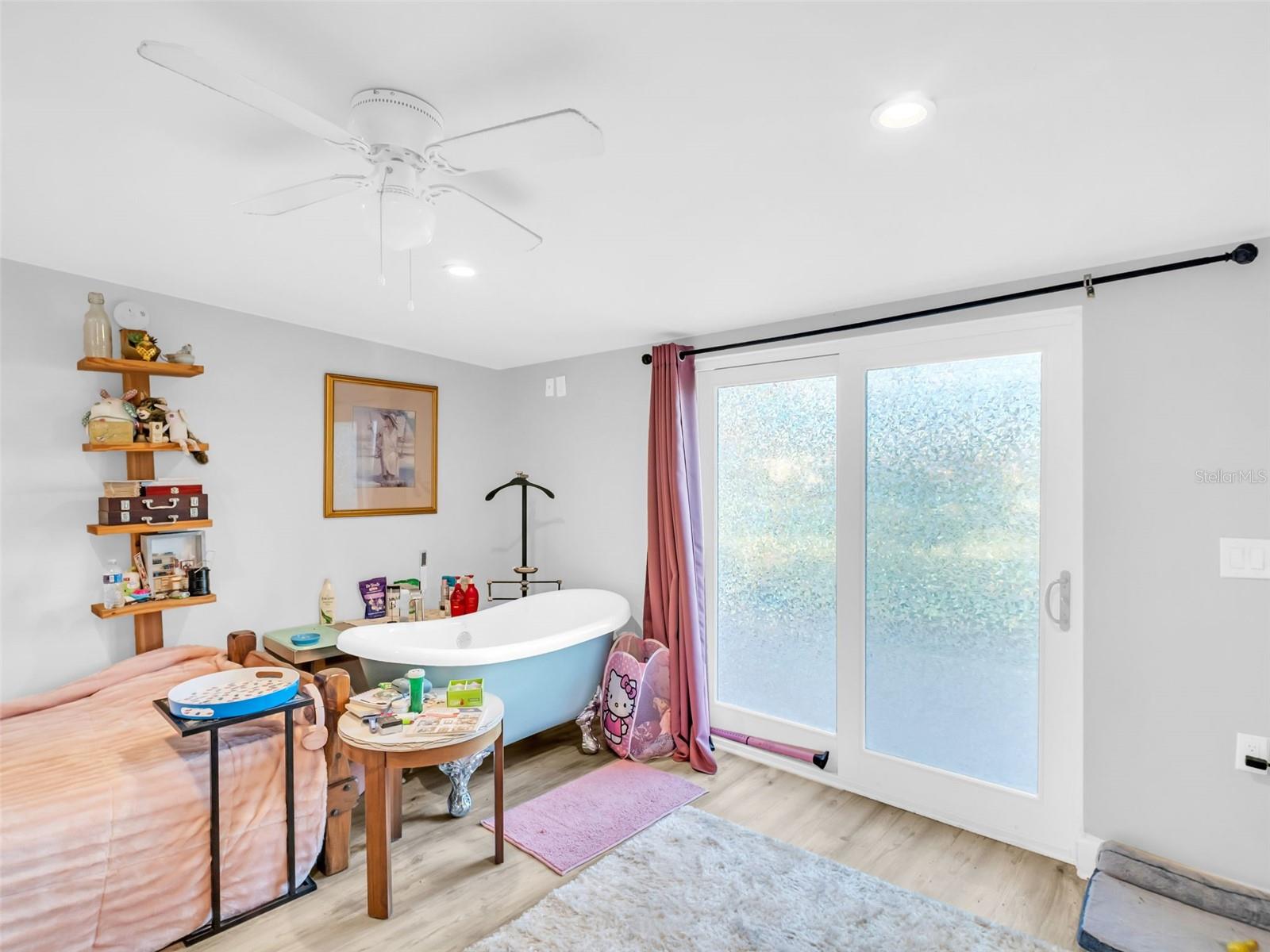 TAMPA TARPON SPGS LAND CO - Residential