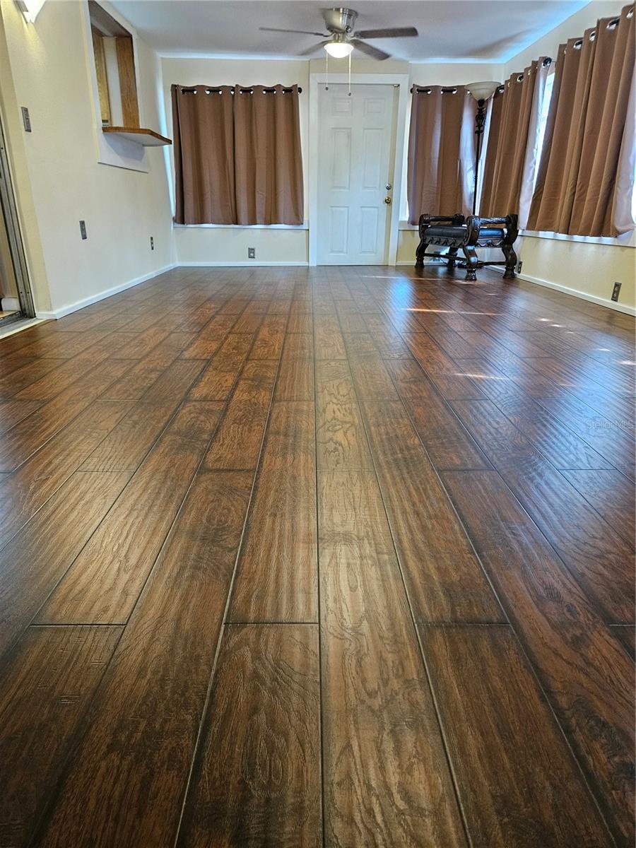 IMPERIALAKES PH 01 - Residential