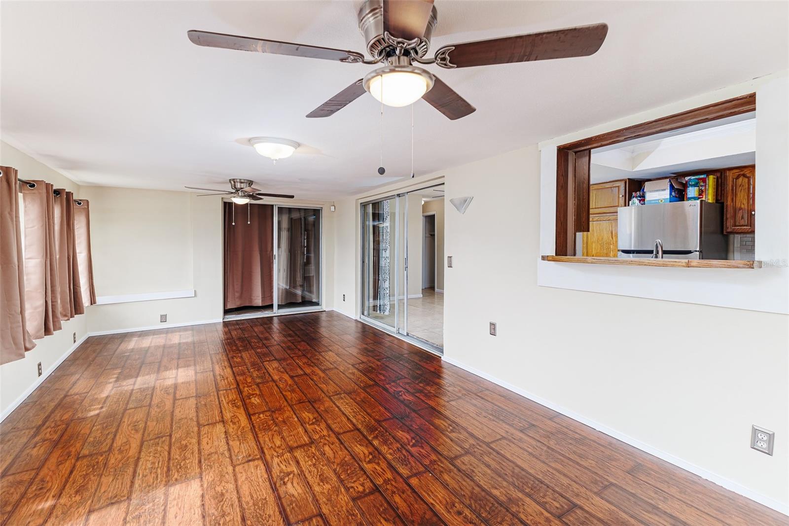 IMPERIALAKES PH 01 - Residential