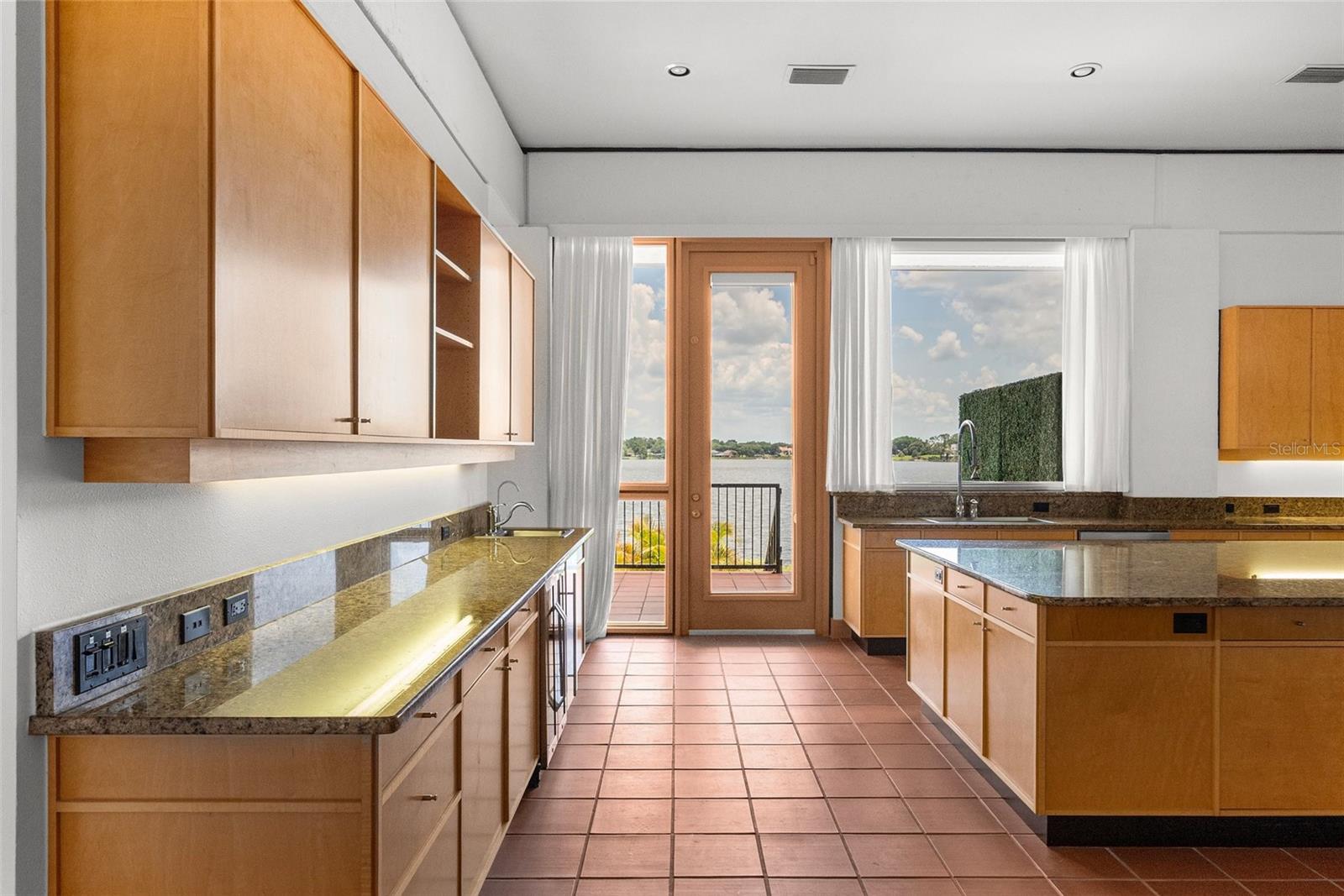 EL OTIS PARK SUB - Residential