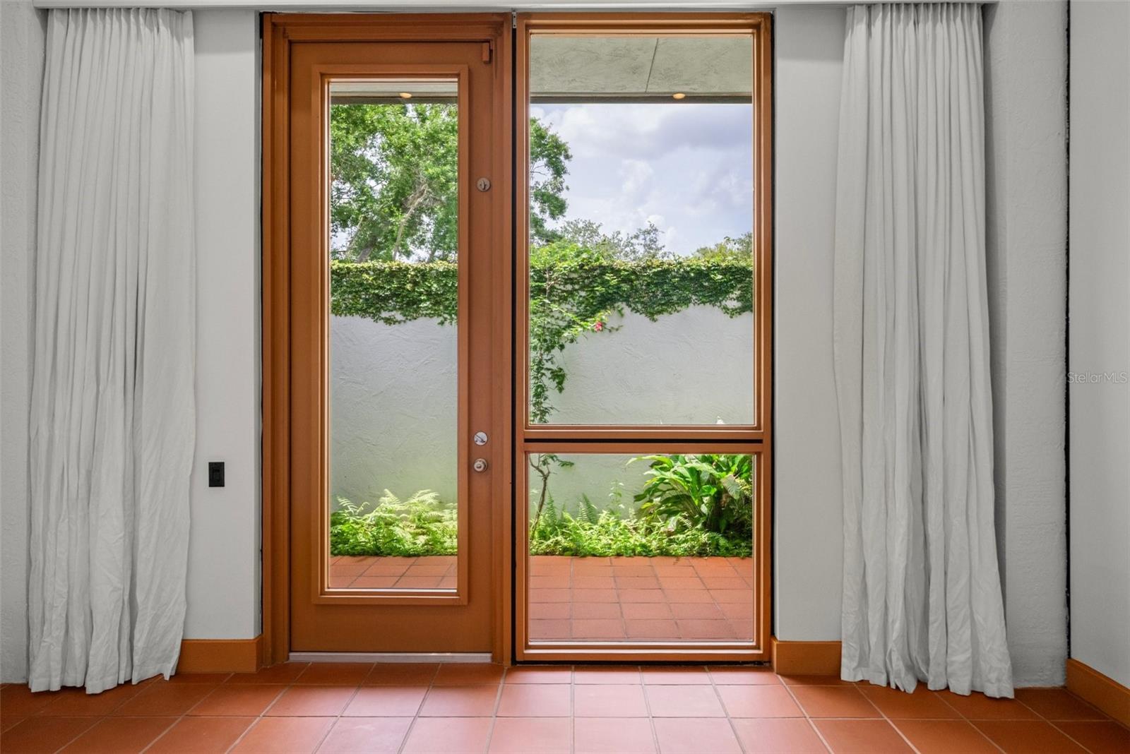 EL OTIS PARK SUB - Residential