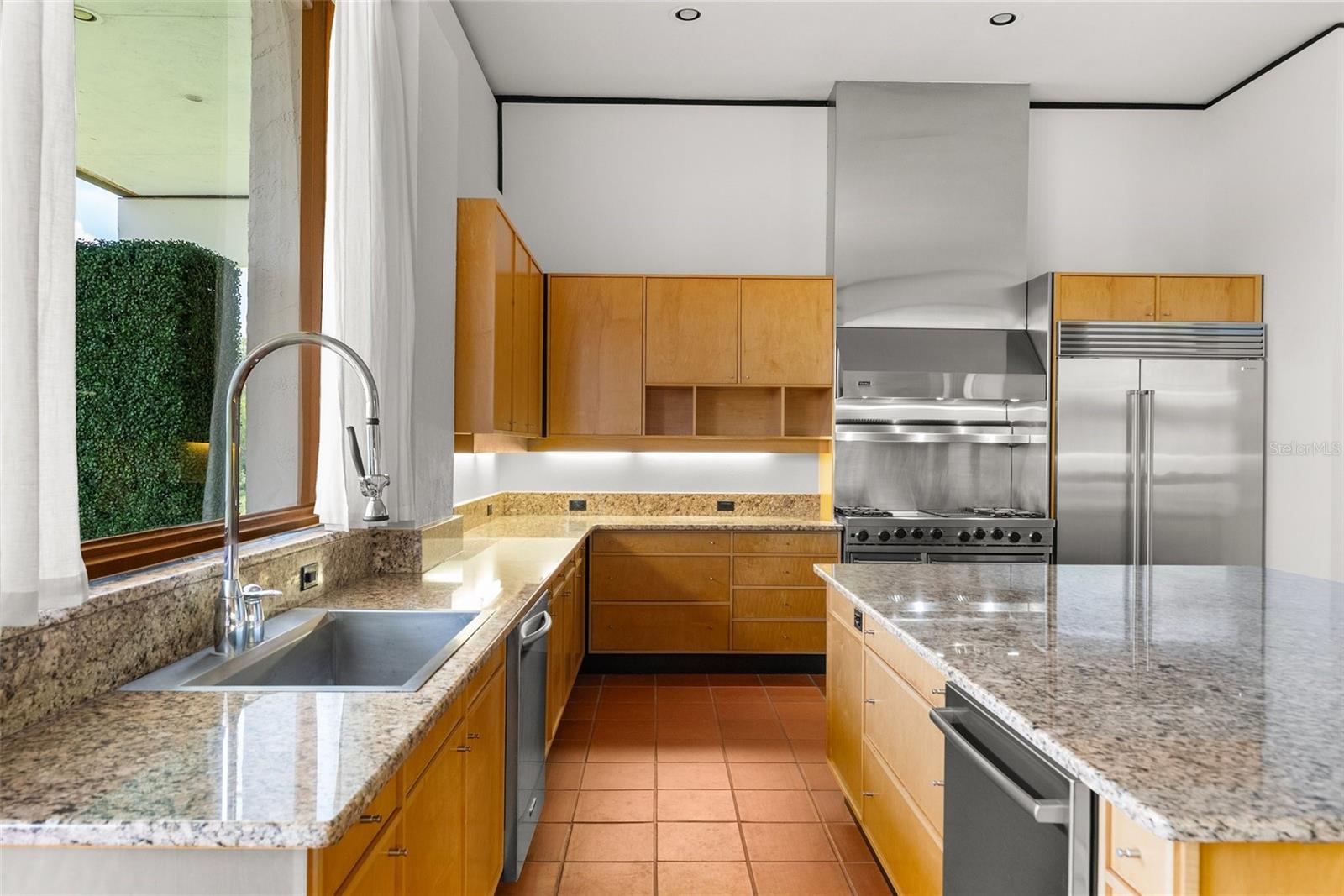 EL OTIS PARK SUB - Residential