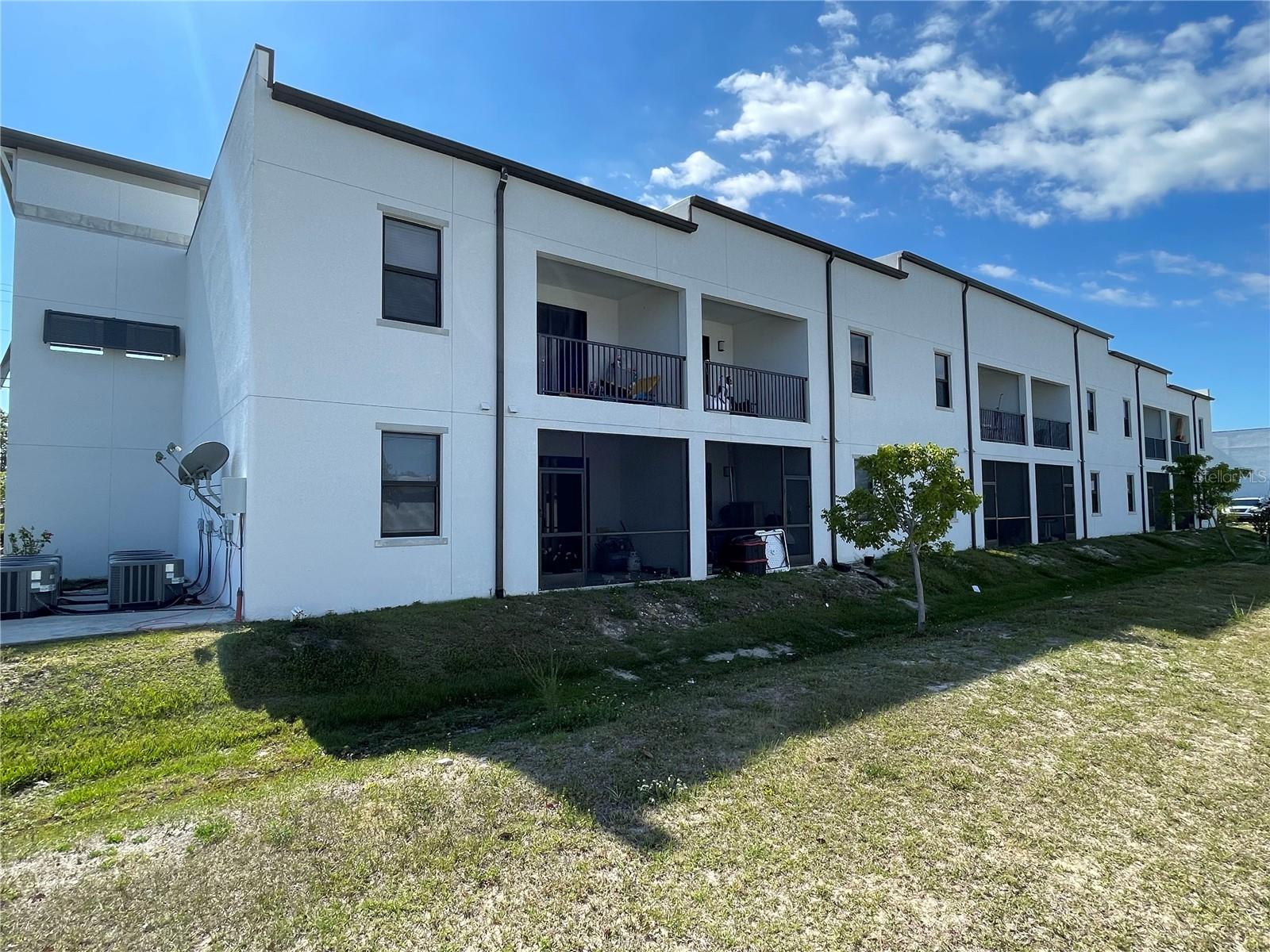 CAPE CORAL - Commercial Sale