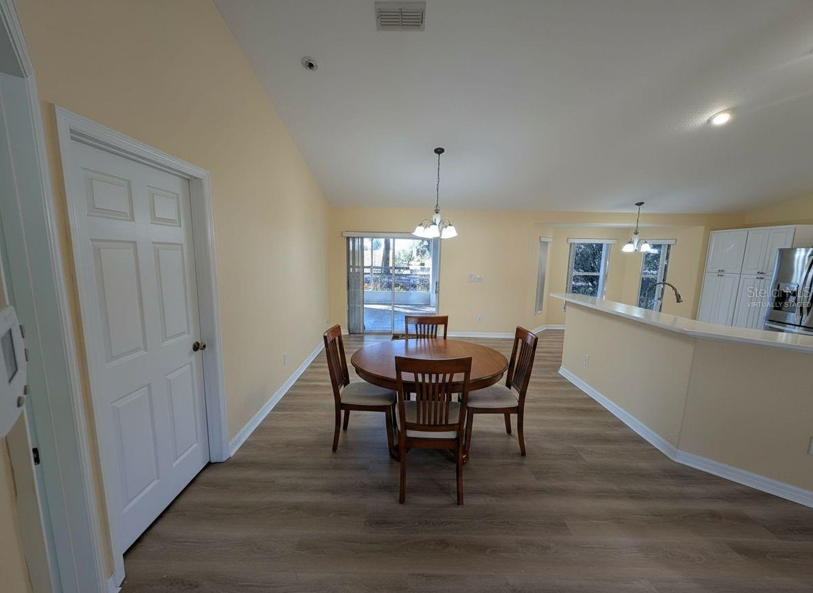 HARDWOOD TRLS - Residential