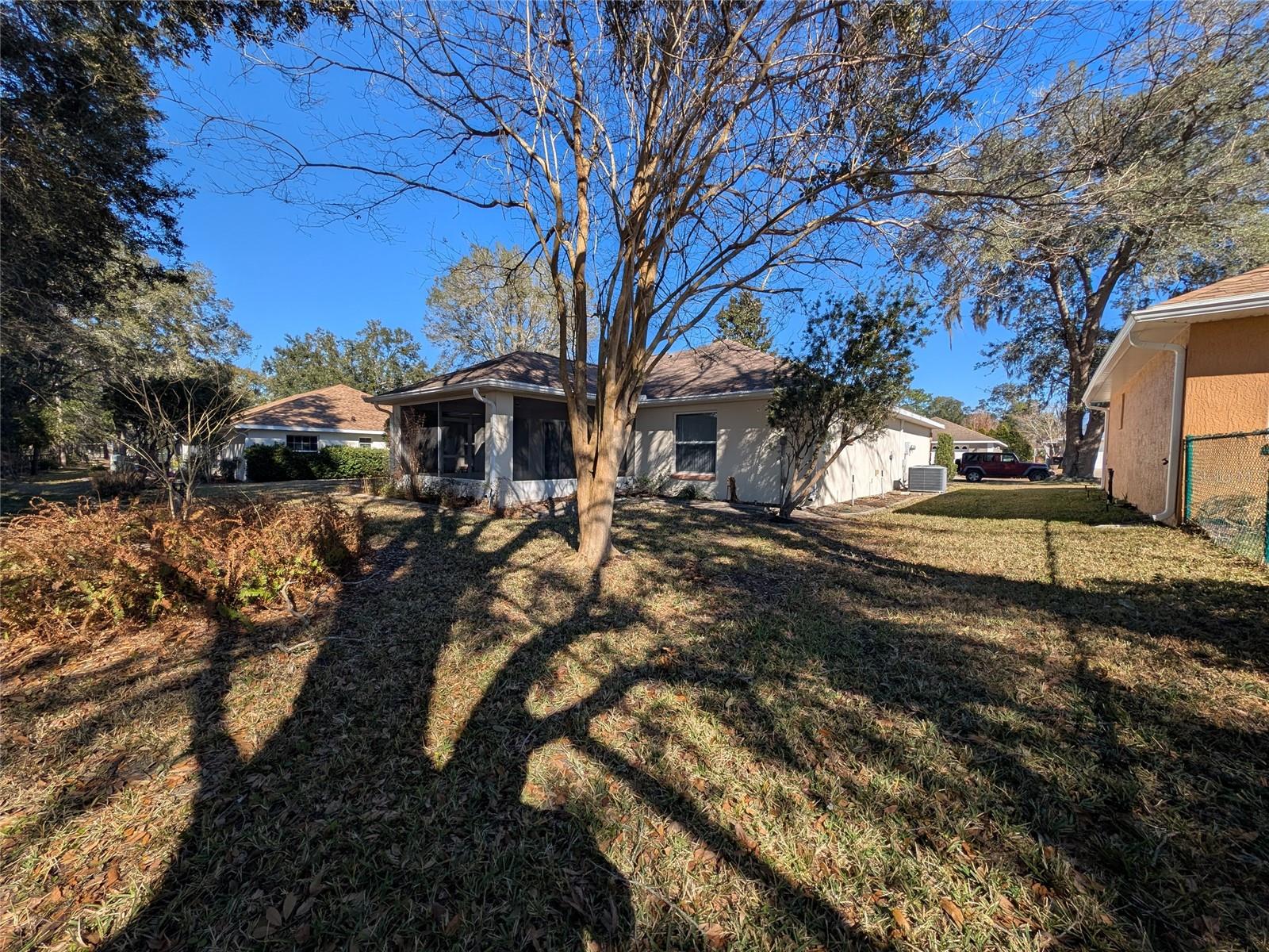 HARDWOOD TRLS - Residential