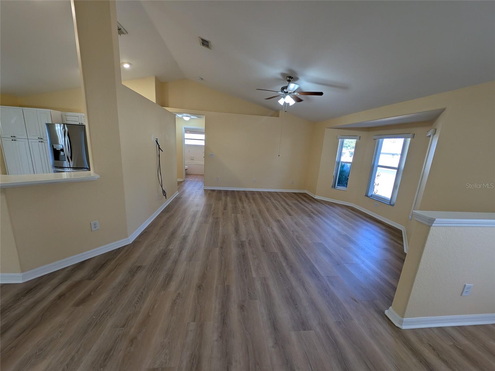 HARDWOOD TRLS - Residential