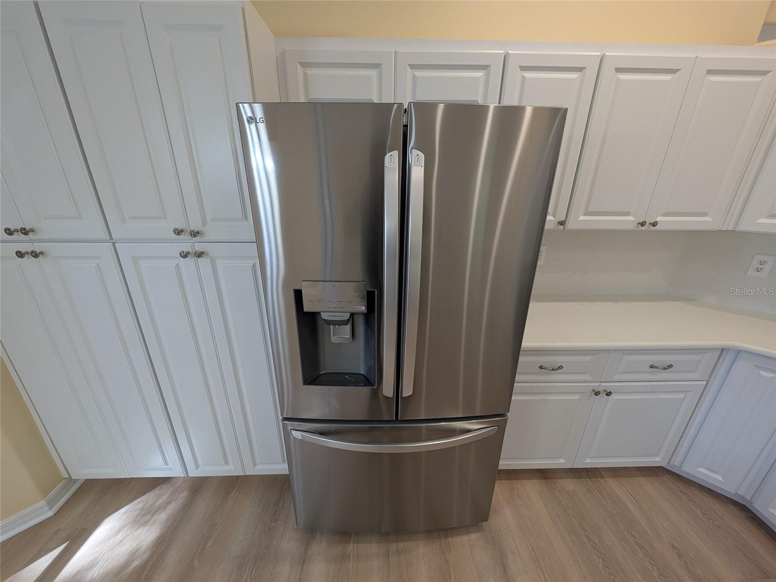 HARDWOOD TRLS - Residential