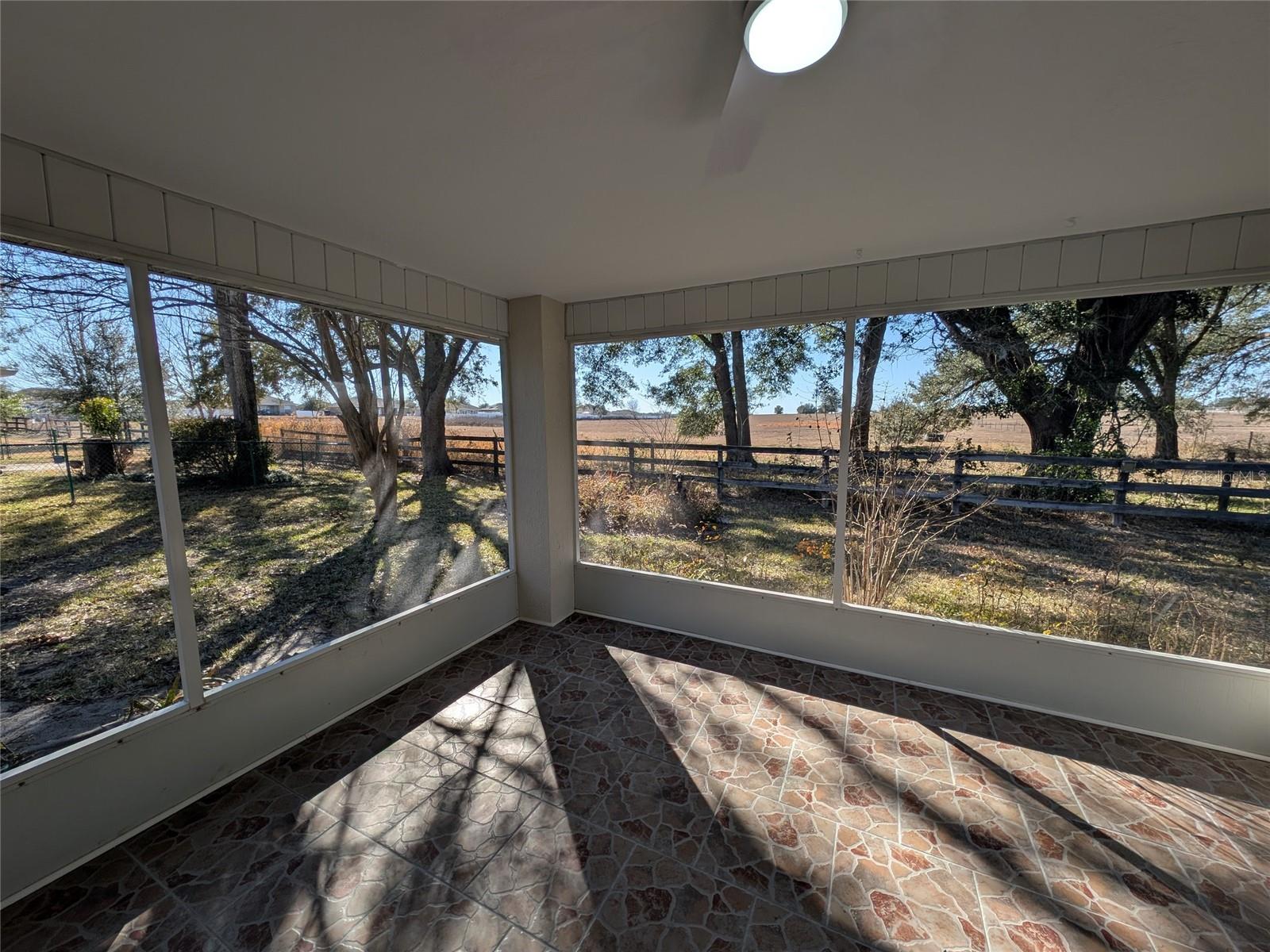 HARDWOOD TRLS - Residential