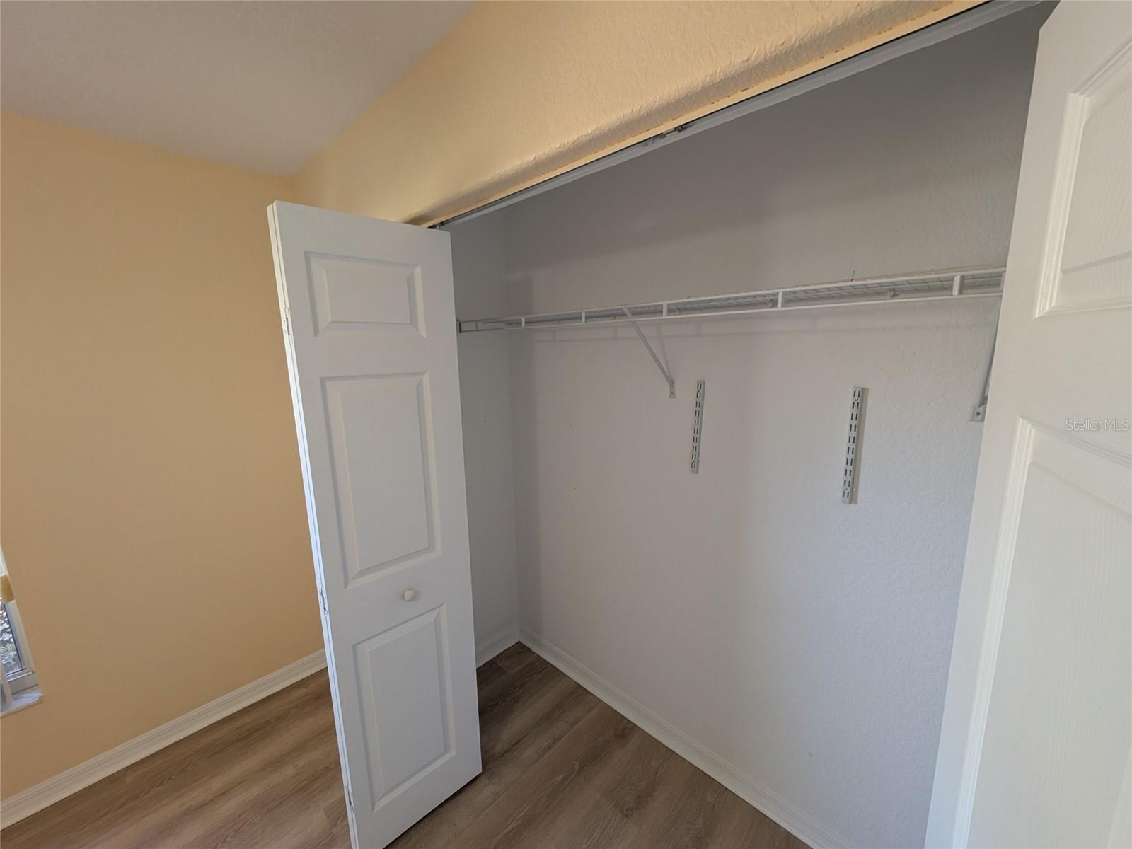 HARDWOOD TRLS - Residential