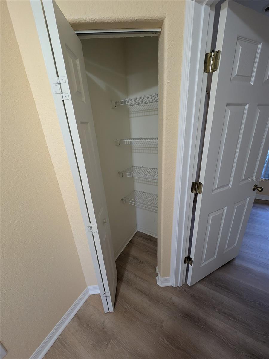 HARDWOOD TRLS - Residential